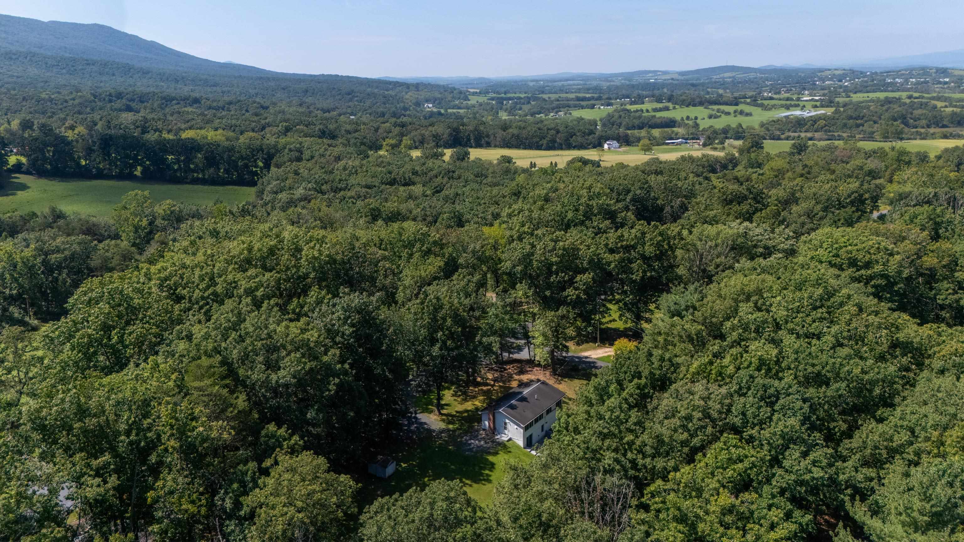 5023 SMITH CREEK RD, NEW MARKET, Virginia 22844, 3 Bedrooms Bedrooms, ,1 BathroomBathrooms,Residential,5023 SMITH CREEK RD,681346 MLS # 681346 5023 SMITH CREEK RD, NEW MARKET, Virginia 22844, 3 Bedrooms Bedrooms, ,1 BathroomBathrooms,Residential,5023 SMITH CREEK RD,681346 MLS # 681346