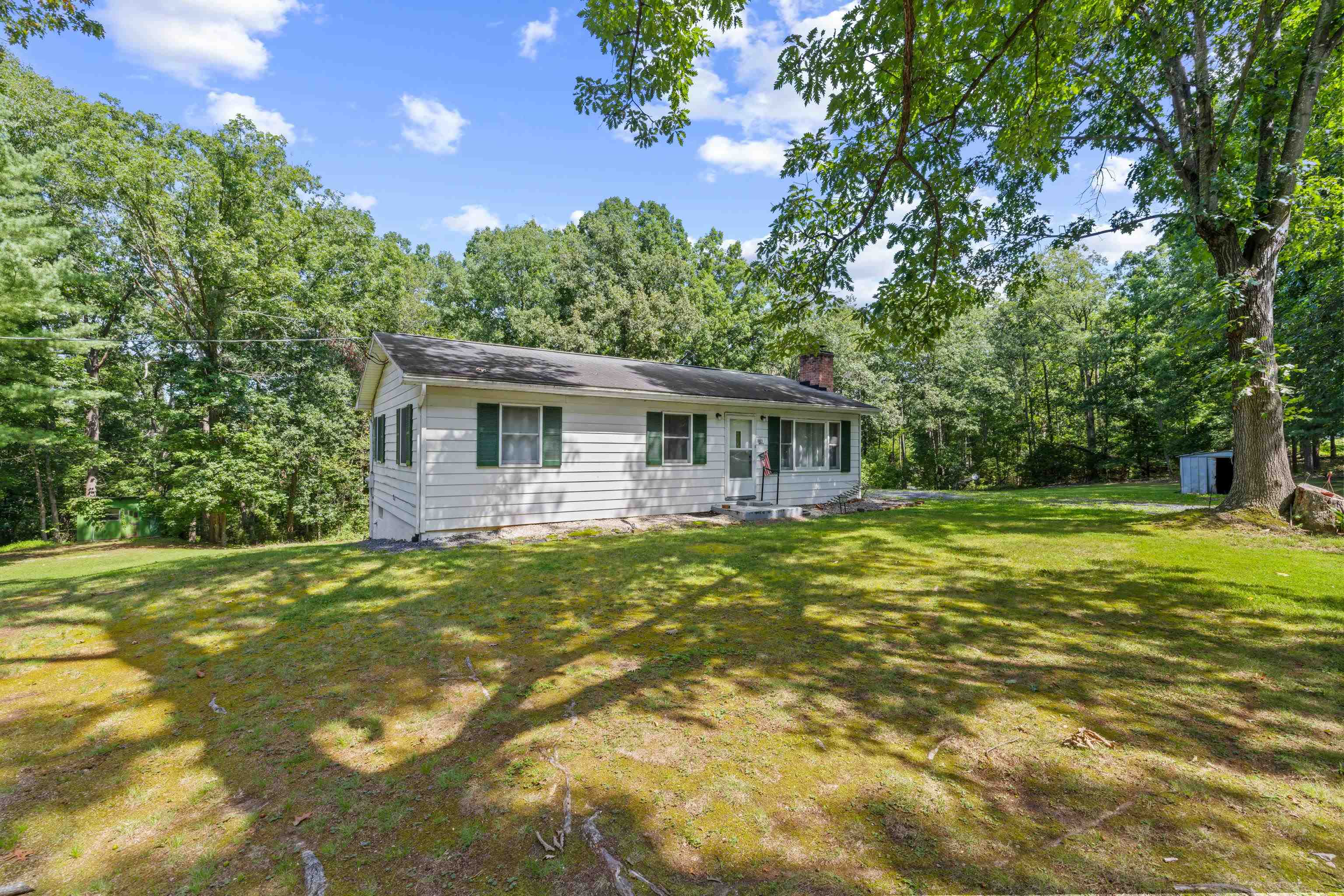 5023 SMITH CREEK RD, NEW MARKET, Virginia 22844, 3 Bedrooms Bedrooms, ,1 BathroomBathrooms,Residential,5023 SMITH CREEK RD,681346 MLS # 681346 5023 SMITH CREEK RD, NEW MARKET, Virginia 22844, 3 Bedrooms Bedrooms, ,1 BathroomBathrooms,Residential,5023 SMITH CREEK RD,681346 MLS # 681346