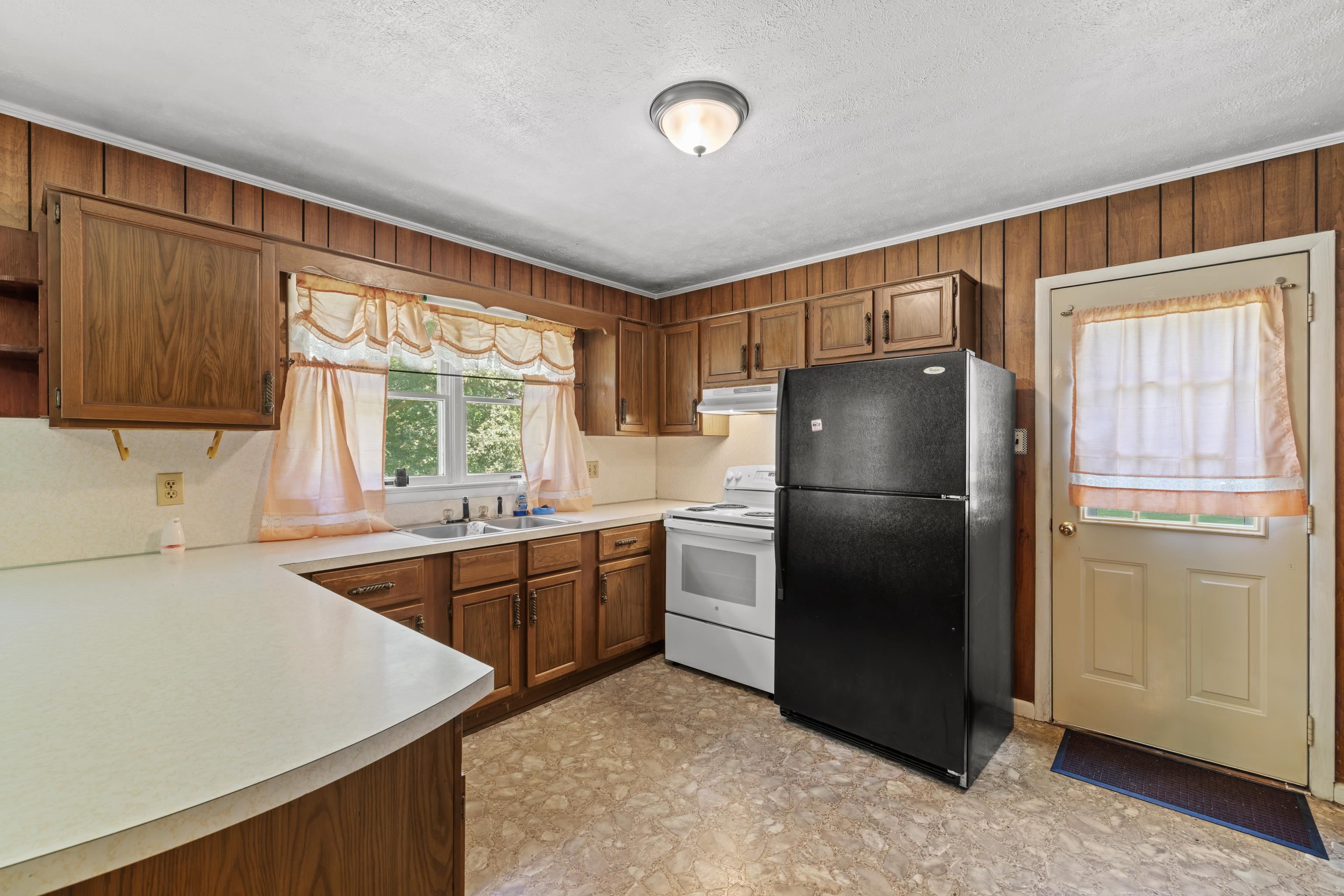 5023 SMITH CREEK RD, NEW MARKET, Virginia 22844, 3 Bedrooms Bedrooms, ,1 BathroomBathrooms,Residential,5023 SMITH CREEK RD,681346 MLS # 681346 5023 SMITH CREEK RD, NEW MARKET, Virginia 22844, 3 Bedrooms Bedrooms, ,1 BathroomBathrooms,Residential,5023 SMITH CREEK RD,681346 MLS # 681346