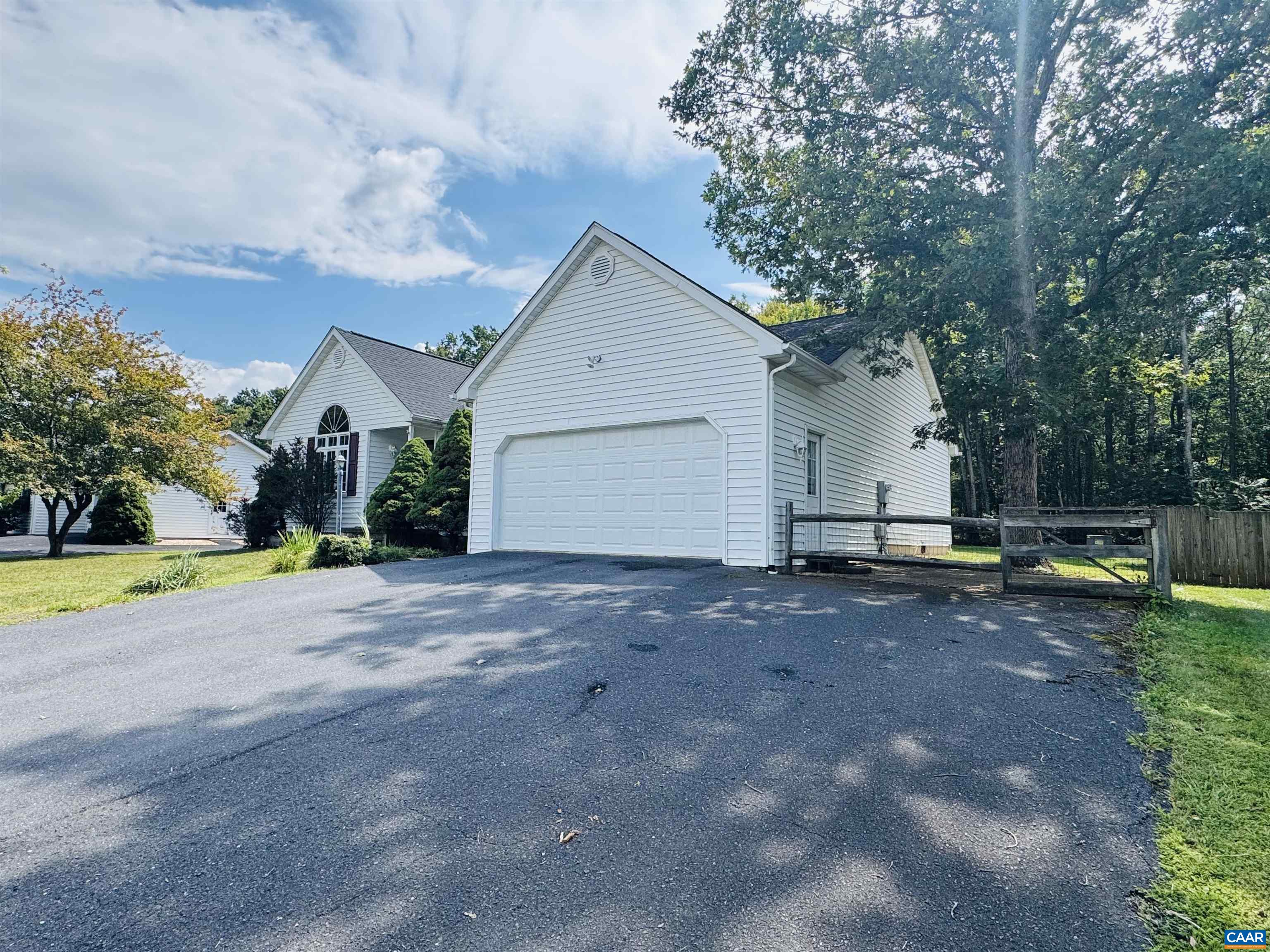 95 SUGARCAMP LN, STUARTS DRAFT, Virginia 24477, 3 Bedrooms Bedrooms, ,2 BathroomsBathrooms,Residential,95 SUGARCAMP LN,681347 MLS # 681347 95 SUGARCAMP LN, STUARTS DRAFT, Virginia 24477, 3 Bedrooms Bedrooms, ,2 BathroomsBathrooms,Residential,95 SUGARCAMP LN,681347 MLS # 681347
