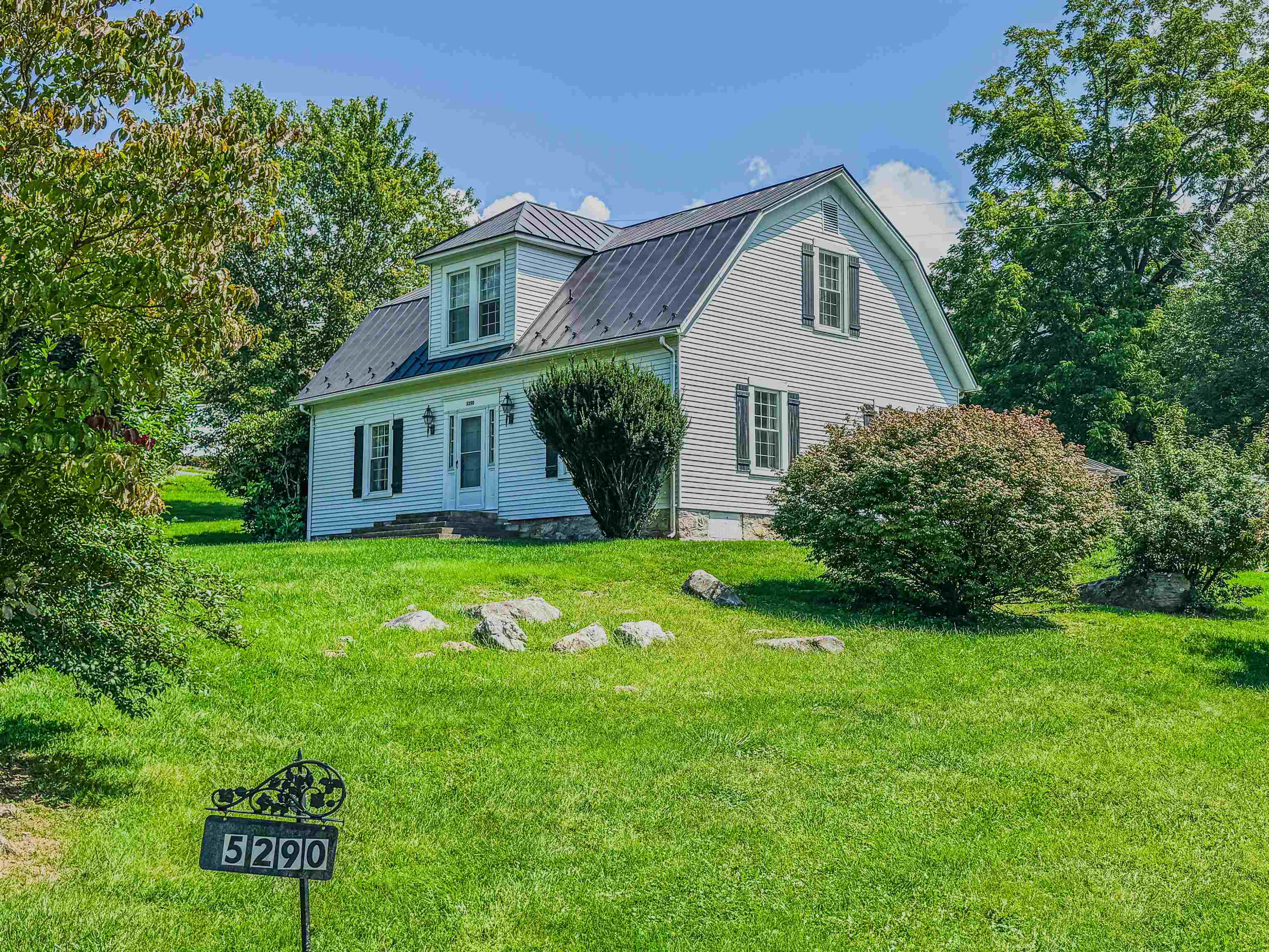 5290 SAM SNEAD HWY, HOT SPRINGS, Virginia 24445, 3 Bedrooms Bedrooms, ,1 BathroomBathrooms,Residential,5290 SAM SNEAD HWY,681355 MLS # 681355