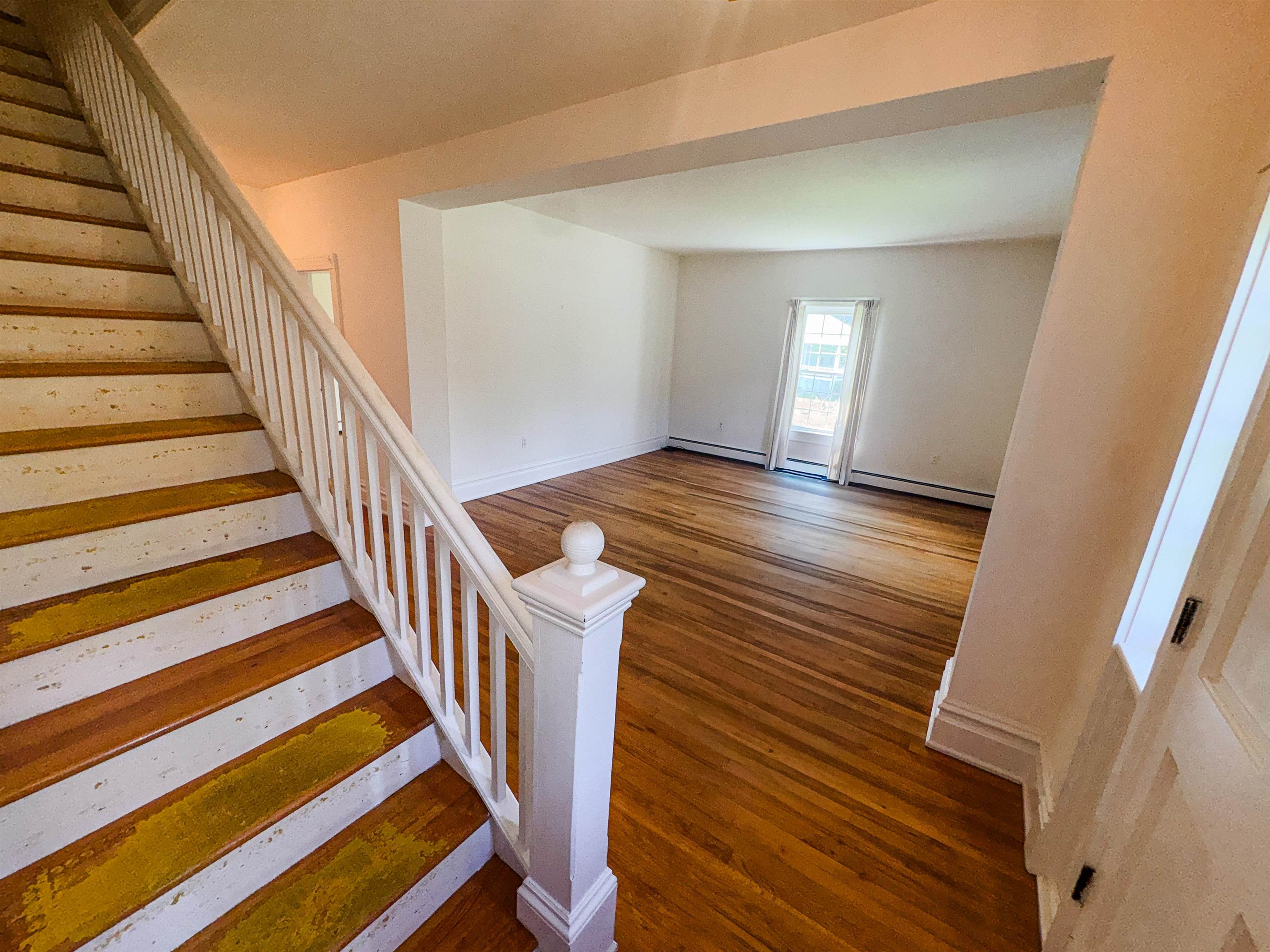 5290 SAM SNEAD HWY, HOT SPRINGS, Virginia 24445, 3 Bedrooms Bedrooms, ,1 BathroomBathrooms,Residential,5290 SAM SNEAD HWY,681355 MLS # 681355 5290 SAM SNEAD HWY, HOT SPRINGS, Virginia 24445, 3 Bedrooms Bedrooms, ,1 BathroomBathrooms,Residential,5290 SAM SNEAD HWY,681355 MLS # 681355