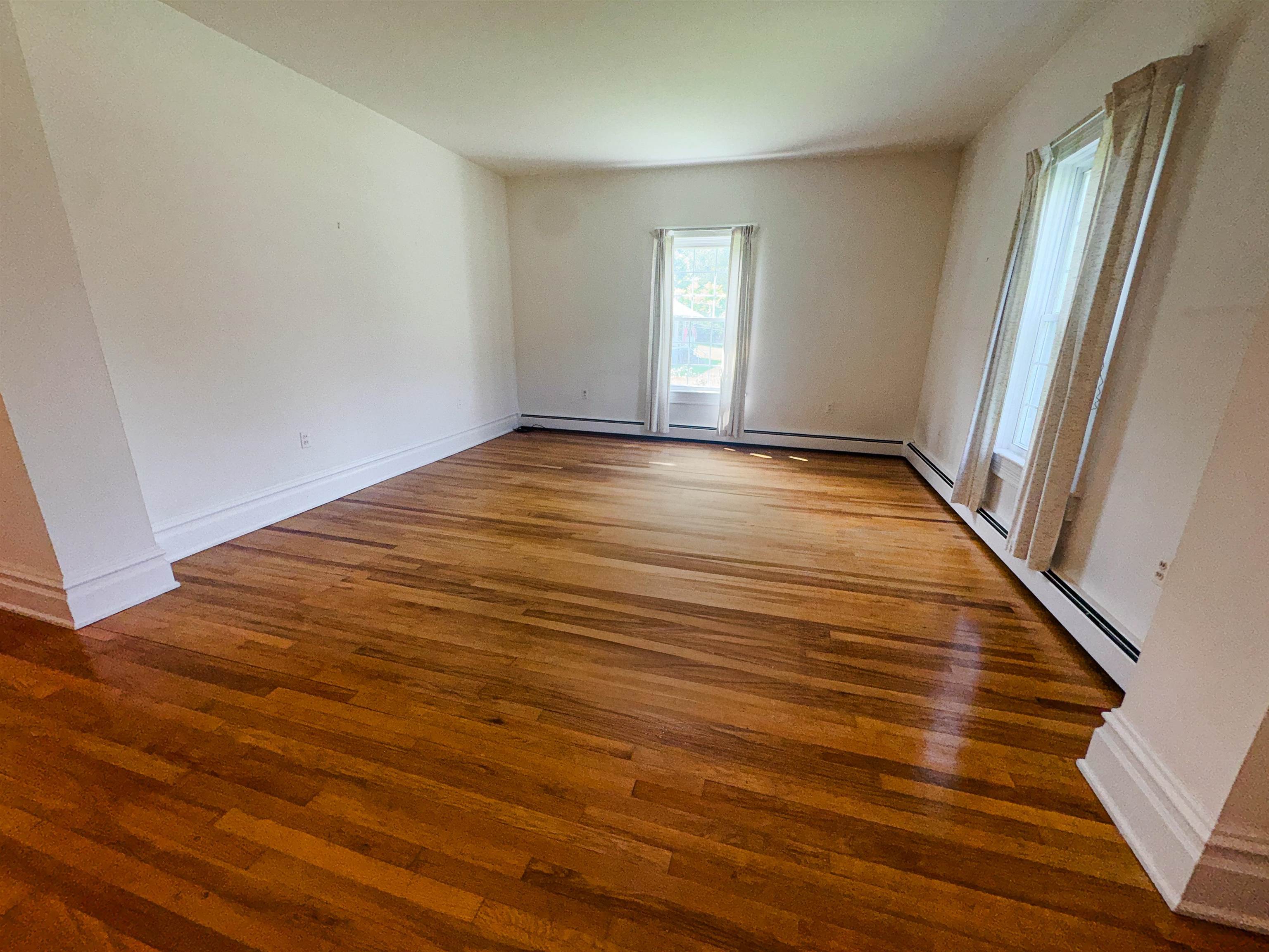 5290 SAM SNEAD HWY, HOT SPRINGS, Virginia 24445, 3 Bedrooms Bedrooms, ,1 BathroomBathrooms,Residential,5290 SAM SNEAD HWY,681355 MLS # 681355 5290 SAM SNEAD HWY, HOT SPRINGS, Virginia 24445, 3 Bedrooms Bedrooms, ,1 BathroomBathrooms,Residential,5290 SAM SNEAD HWY,681355 MLS # 681355