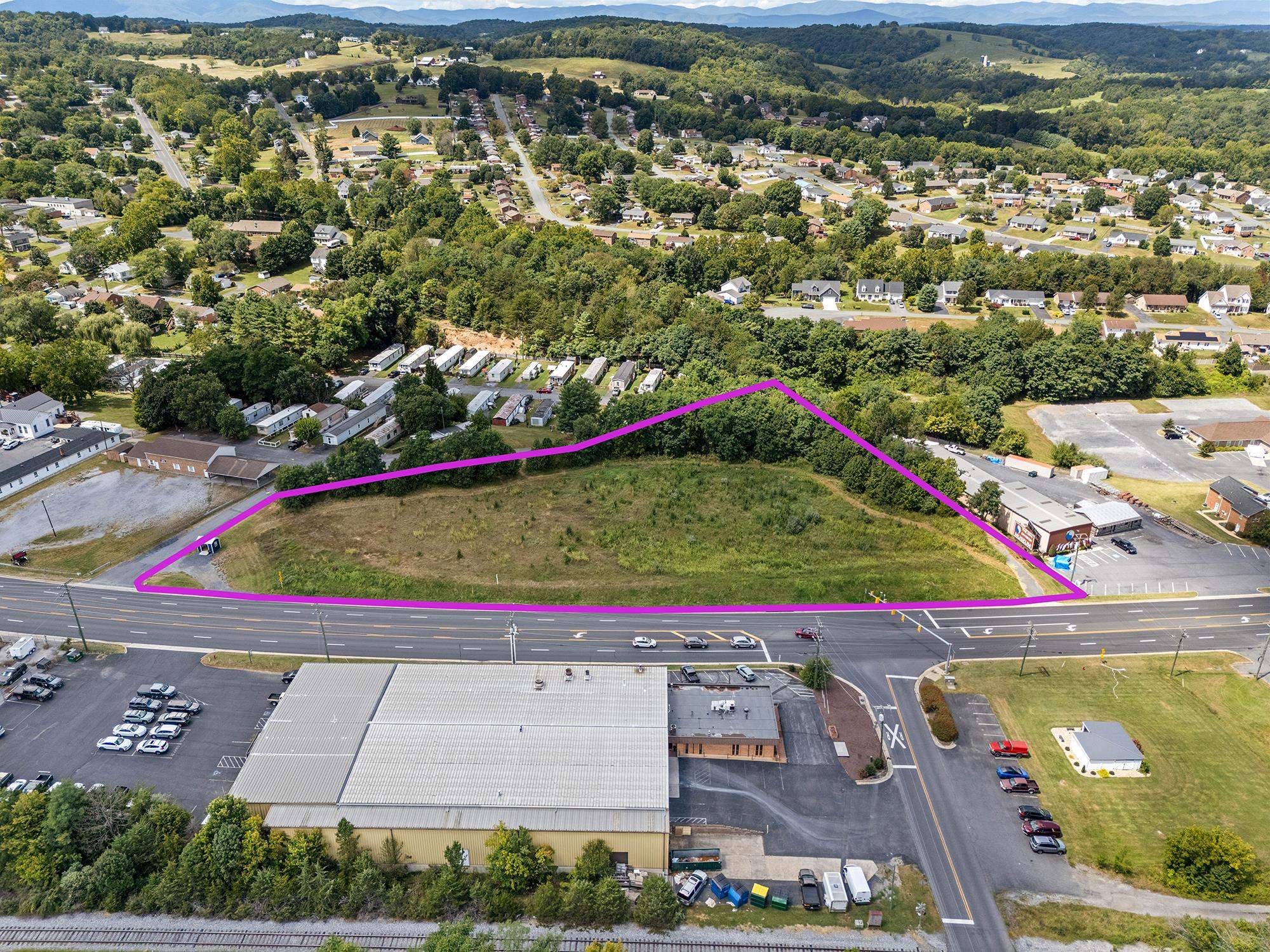 560 LEE HWY, VERONA, Virginia 24482, ,Commercial,560 LEE HWY,668415 MLS # 668415 560 LEE HWY, VERONA, Virginia 24482, ,Commercial,560 LEE HWY,668415 MLS # 668415