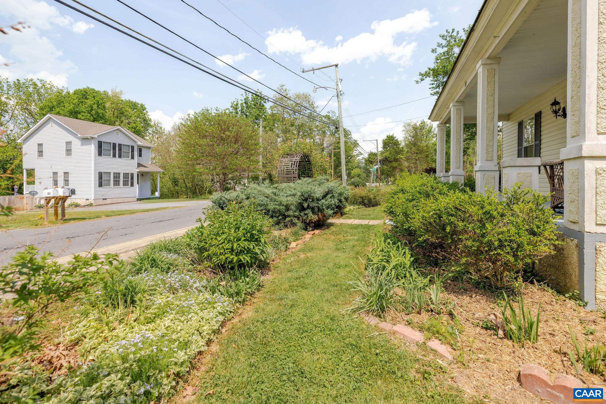 321 EAST ST, GORDONSVILLE, Virginia 22942, 3 Bedrooms Bedrooms, ,2 BathroomsBathrooms,Residential,The Richard Harris House,321 EAST ST,676520 MLS # 676520 321 EAST ST, GORDONSVILLE, Virginia 22942, 3 Bedrooms Bedrooms, ,2 BathroomsBathrooms,Residential,The Richard Harris House,321 EAST ST,676520 MLS # 676520