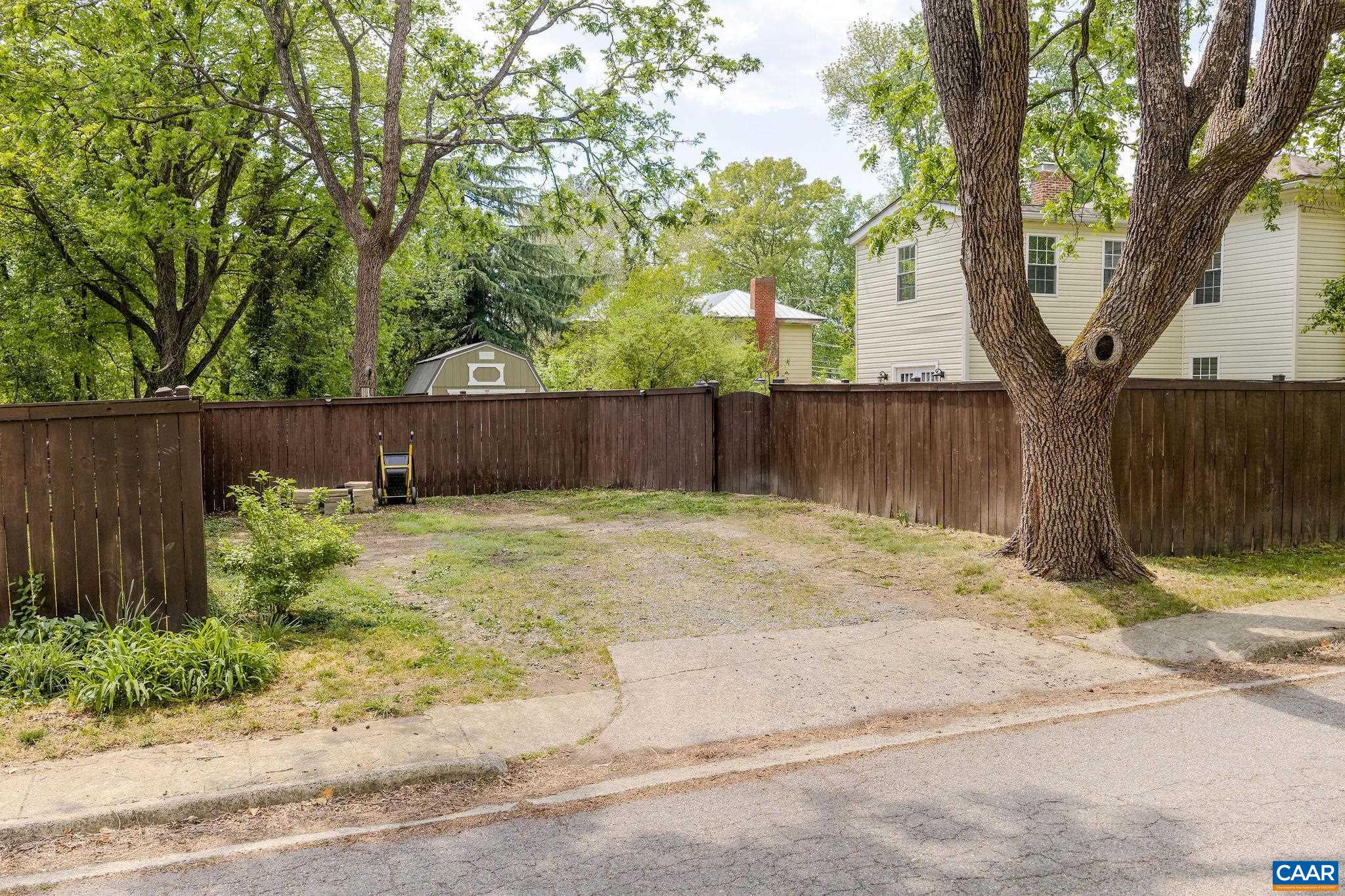 321 EAST ST, GORDONSVILLE, Virginia 22942, 3 Bedrooms Bedrooms, ,2 BathroomsBathrooms,Residential,The Richard Harris House,321 EAST ST,676520 MLS # 676520 321 EAST ST, GORDONSVILLE, Virginia 22942, 3 Bedrooms Bedrooms, ,2 BathroomsBathrooms,Residential,The Richard Harris House,321 EAST ST,676520 MLS # 676520