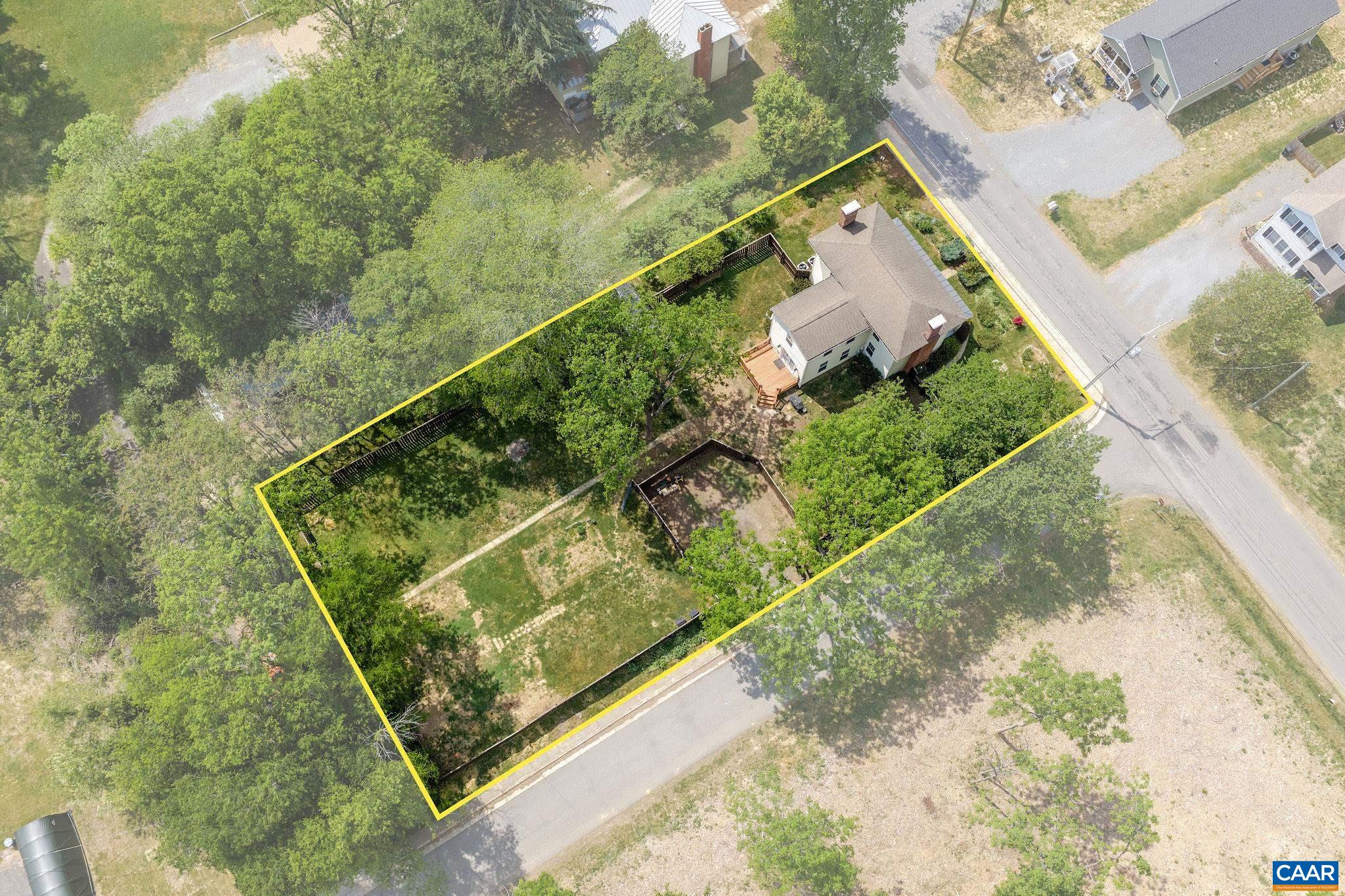 321 EAST ST, GORDONSVILLE, Virginia 22942, 3 Bedrooms Bedrooms, ,2 BathroomsBathrooms,Residential,The Richard Harris House,321 EAST ST,676520 MLS # 676520 321 EAST ST, GORDONSVILLE, Virginia 22942, 3 Bedrooms Bedrooms, ,2 BathroomsBathrooms,Residential,The Richard Harris House,321 EAST ST,676520 MLS # 676520