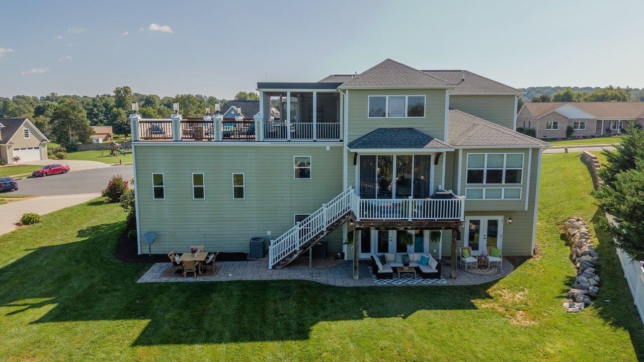 3525 WHITE OAK DR, ROCKINGHAM, Virginia 22801, 5 Bedrooms Bedrooms, ,3 BathroomsBathrooms,Residential,3525 WHITE OAK DR,681193 MLS # 681193