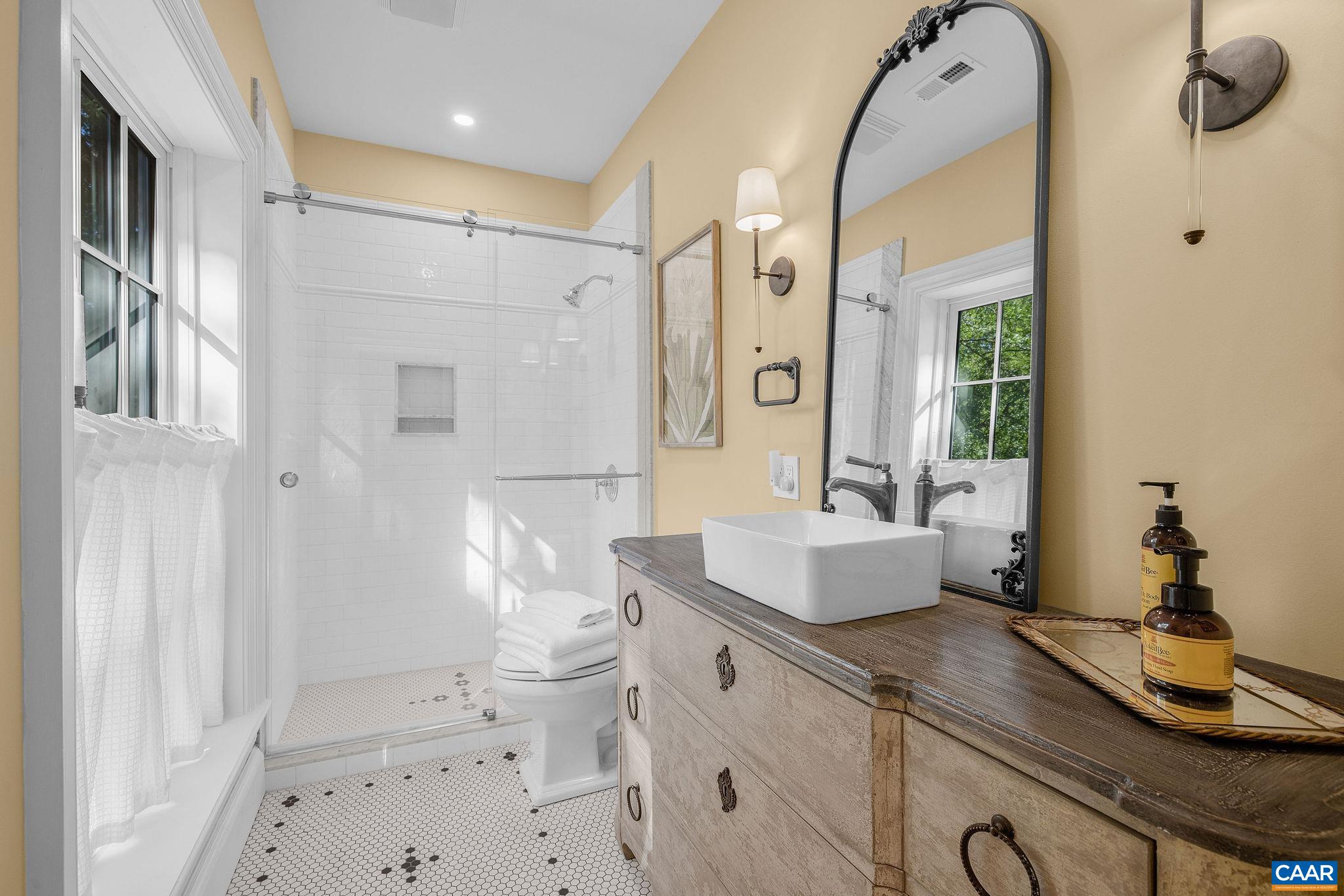 10396 LIBERTY MILLS RD, MONTPELIER STATION, Virginia 22957, 5 Bedrooms Bedrooms, ,6 BathroomsBathrooms,Residential,Northwoods,10396 LIBERTY MILLS RD,681236 MLS # 681236 10396 LIBERTY MILLS RD, MONTPELIER STATION, Virginia 22957, 5 Bedrooms Bedrooms, ,6 BathroomsBathrooms,Residential,Northwoods,10396 LIBERTY MILLS RD,681236 MLS # 681236