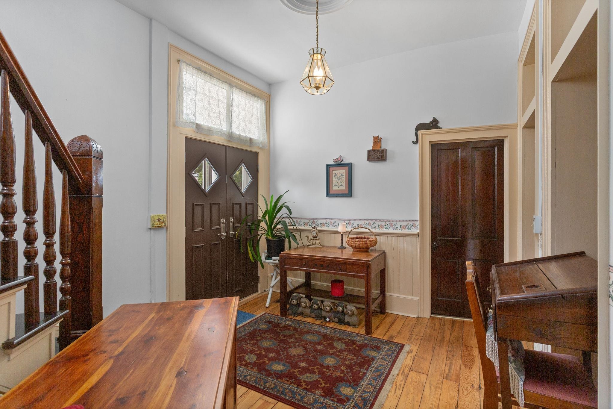 271 S LIBERTY ST, HARRISONBURG, Virginia 22801, 4 Bedrooms Bedrooms, ,2 BathroomsBathrooms,Residential,Quadrant 4 WS S Liberty St,271 S LIBERTY ST,681361 MLS # 681361