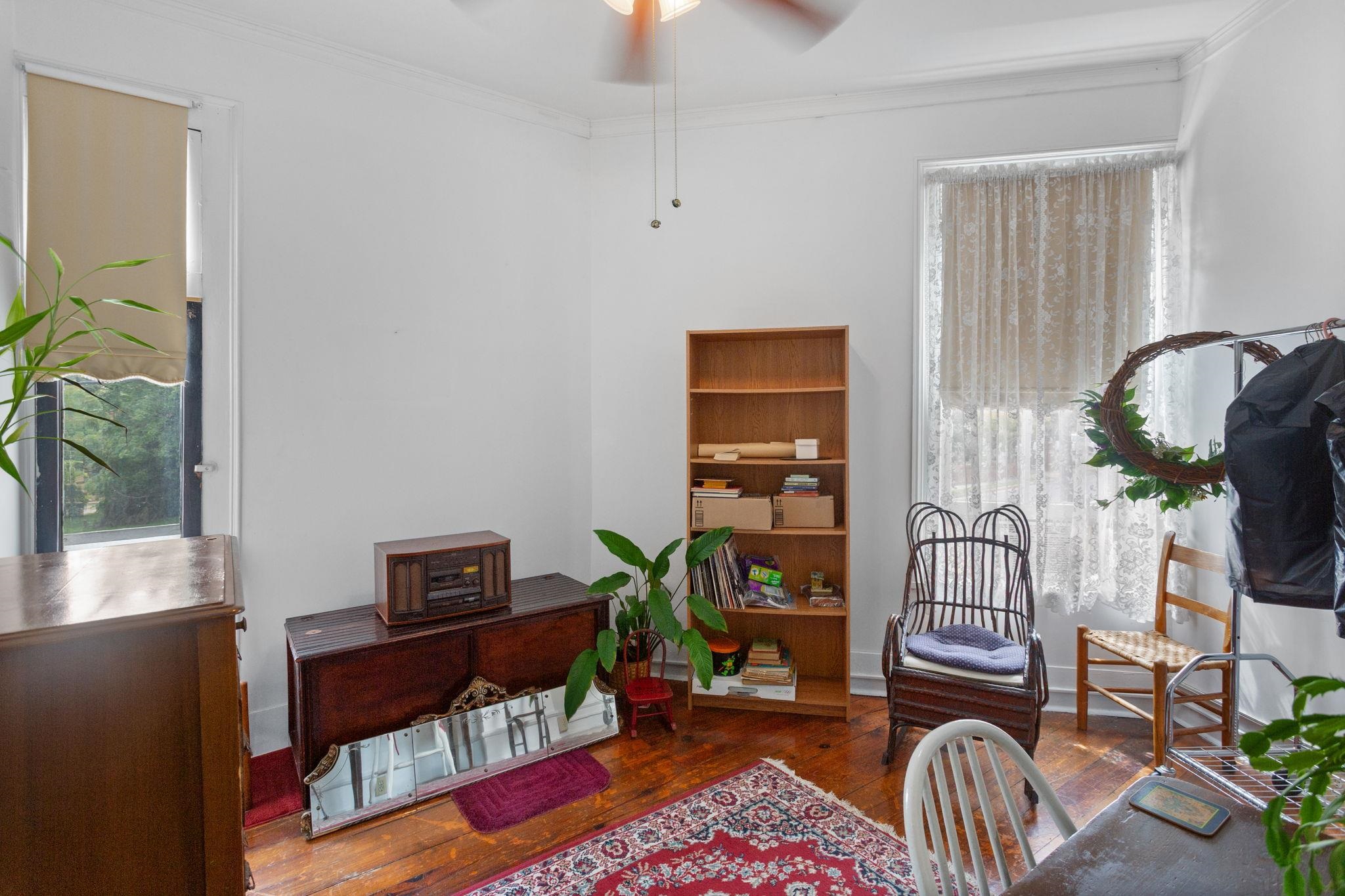 271 S LIBERTY ST, HARRISONBURG, Virginia 22801, 4 Bedrooms Bedrooms, ,2 BathroomsBathrooms,Residential,Quadrant 4 WS S Liberty St,271 S LIBERTY ST,681361 MLS # 681361