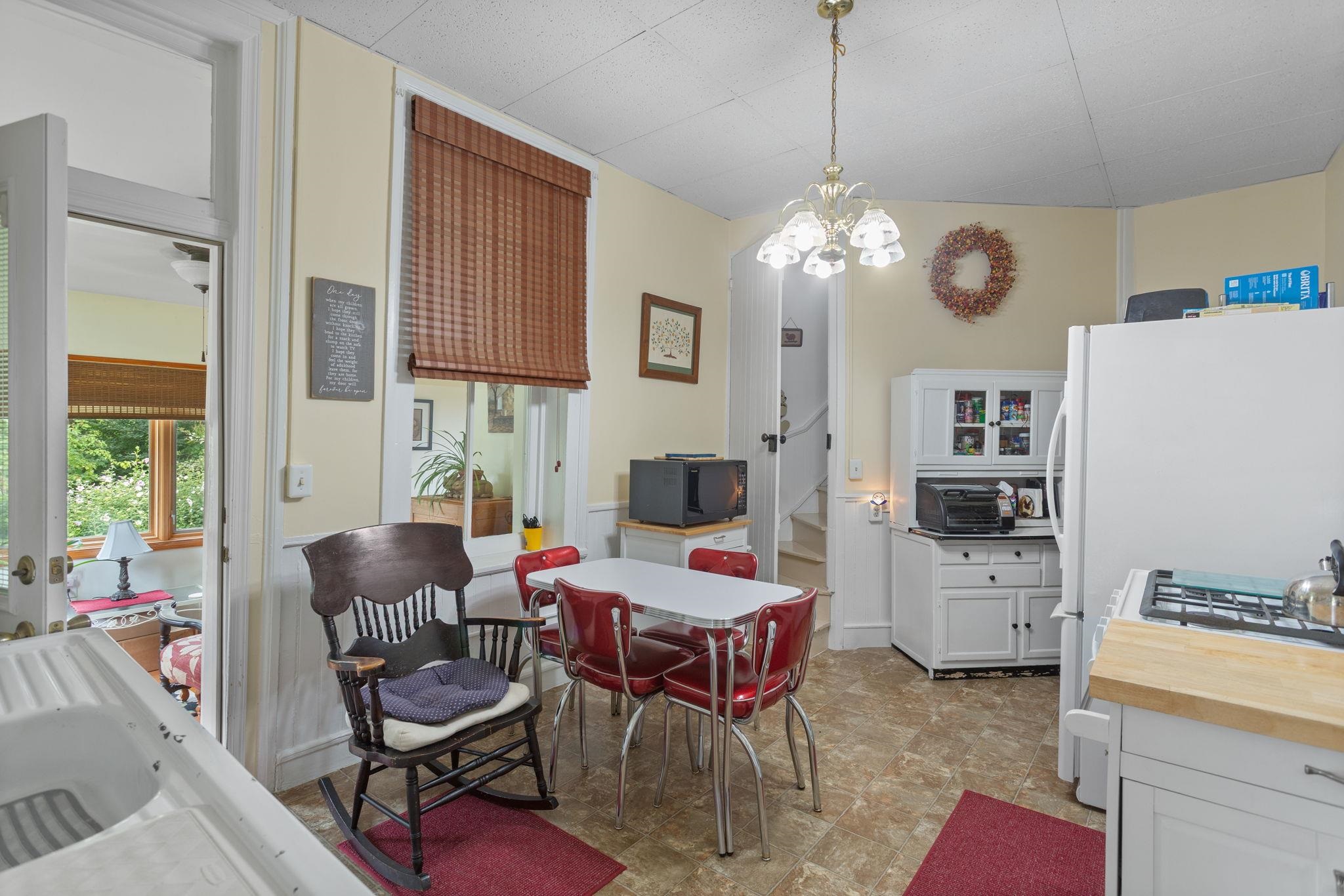 271 S LIBERTY ST, HARRISONBURG, Virginia 22801, 4 Bedrooms Bedrooms, ,2 BathroomsBathrooms,Residential,Quadrant 4 WS S Liberty St,271 S LIBERTY ST,681361 MLS # 681361