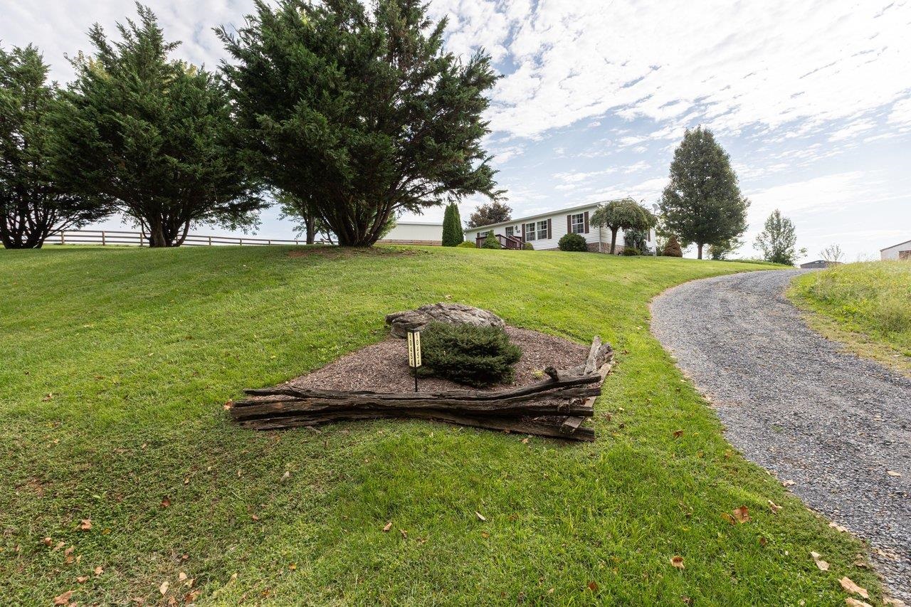 10454 MT ZION RD, LINVILLE, Virginia 22834, 3 Bedrooms Bedrooms, ,2 BathroomsBathrooms,Residential,10454 MT ZION RD,681364 MLS # 681364