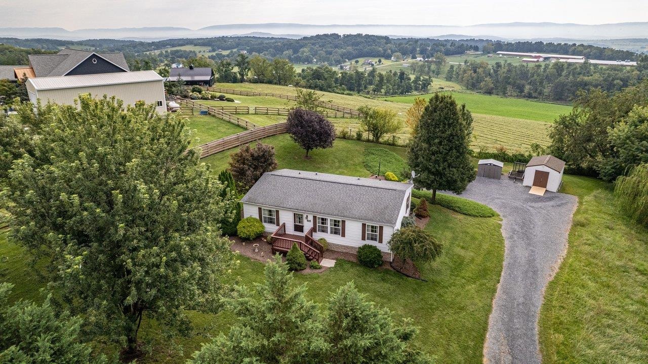 10454 MT ZION RD, LINVILLE, Virginia 22834, 3 Bedrooms Bedrooms, ,2 BathroomsBathrooms,Residential,10454 MT ZION RD,681364 MLS # 681364