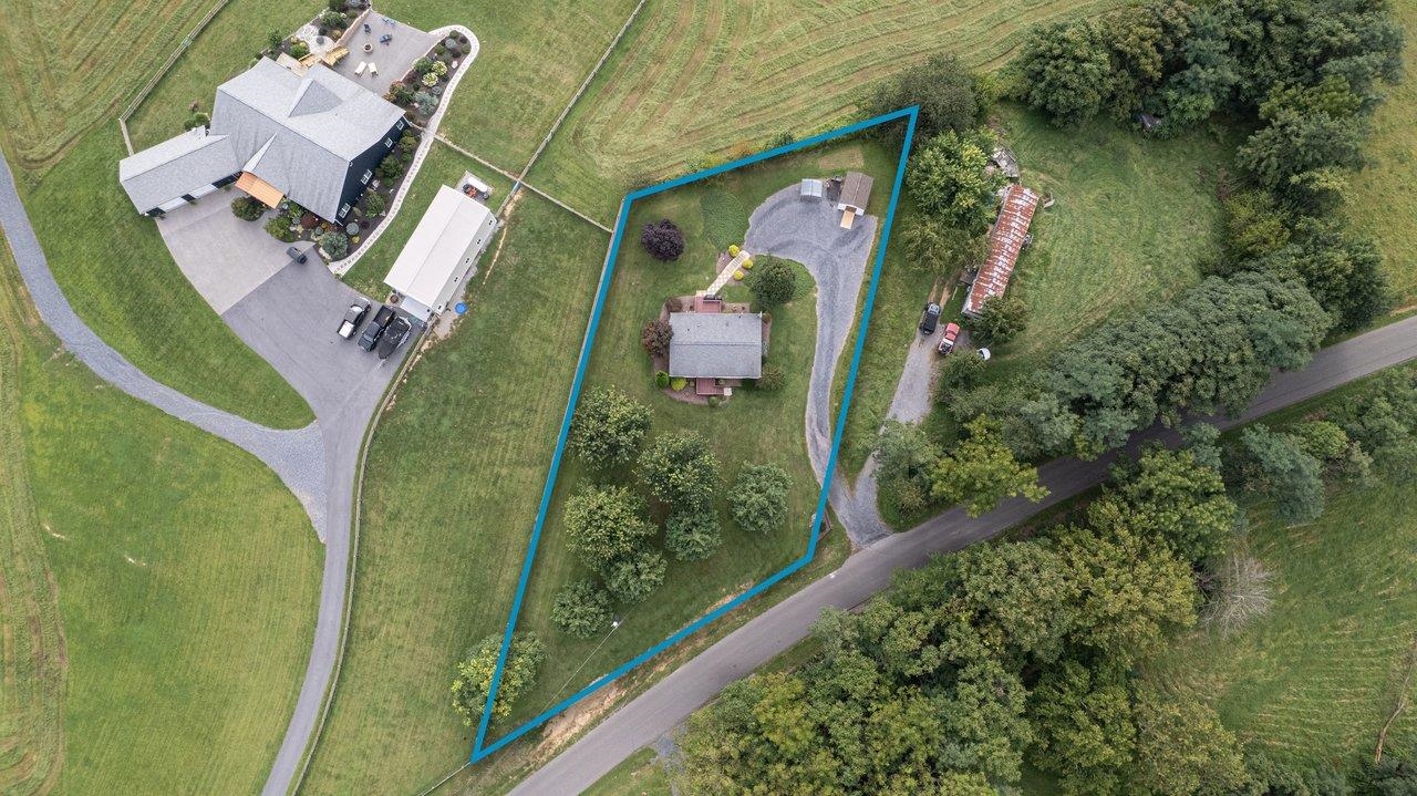 10454 MT ZION RD, LINVILLE, Virginia 22834, 3 Bedrooms Bedrooms, ,2 BathroomsBathrooms,Residential,10454 MT ZION RD,681364 MLS # 681364