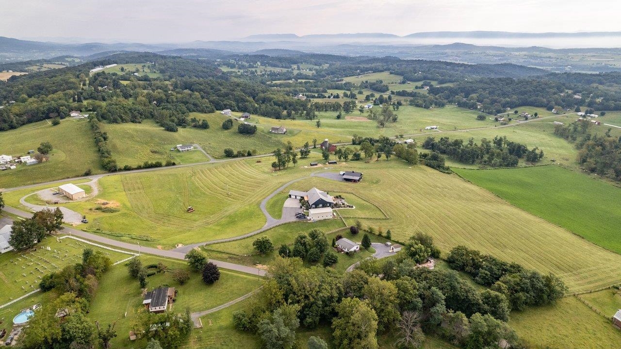 10454 MT ZION RD, LINVILLE, Virginia 22834, 3 Bedrooms Bedrooms, ,2 BathroomsBathrooms,Residential,10454 MT ZION RD,681364 MLS # 681364