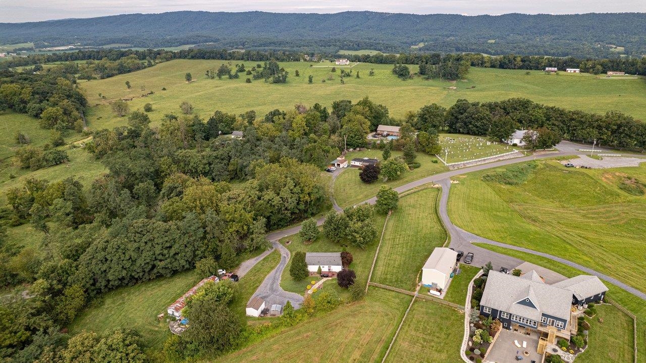 10454 MT ZION RD, LINVILLE, Virginia 22834, 3 Bedrooms Bedrooms, ,2 BathroomsBathrooms,Residential,10454 MT ZION RD,681364 MLS # 681364
