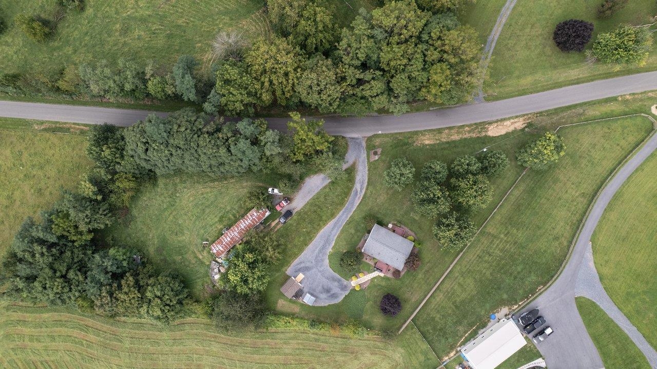 10454 MT ZION RD, LINVILLE, Virginia 22834, 3 Bedrooms Bedrooms, ,2 BathroomsBathrooms,Residential,10454 MT ZION RD,681364 MLS # 681364