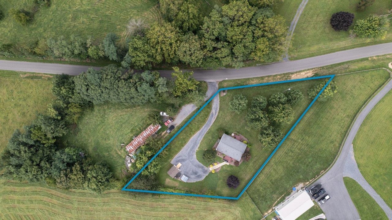 10454 MT ZION RD, LINVILLE, Virginia 22834, 3 Bedrooms Bedrooms, ,2 BathroomsBathrooms,Residential,10454 MT ZION RD,681364 MLS # 681364