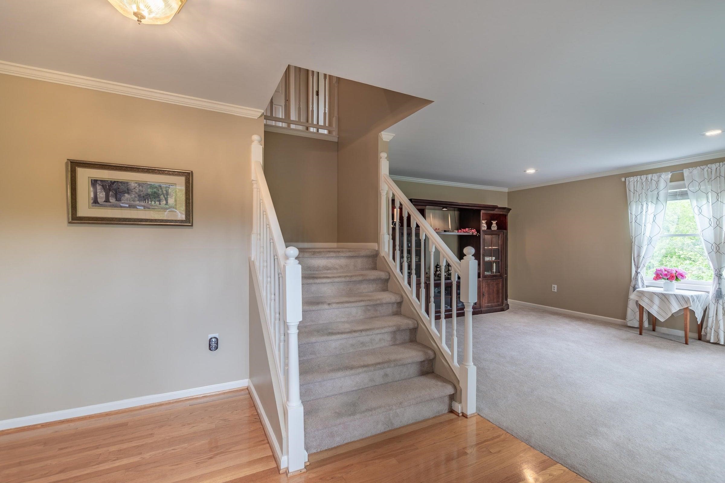 To the left of the entrance is a parlor which offers flexibility of usage. To the left of the entrance is a parlor which offers flexibility of usage.