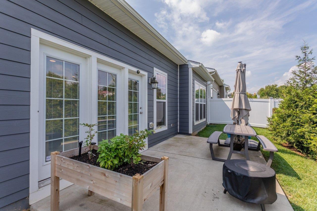 3013 RUTLEGE RD, ROCKINGHAM, Virginia 22801, 2 Bedrooms Bedrooms, ,2 BathroomsBathrooms,Residential,3013 RUTLEGE RD,681383 MLS # 681383 3013 RUTLEGE RD, ROCKINGHAM, Virginia 22801, 2 Bedrooms Bedrooms, ,2 BathroomsBathrooms,Residential,3013 RUTLEGE RD,681383 MLS # 681383