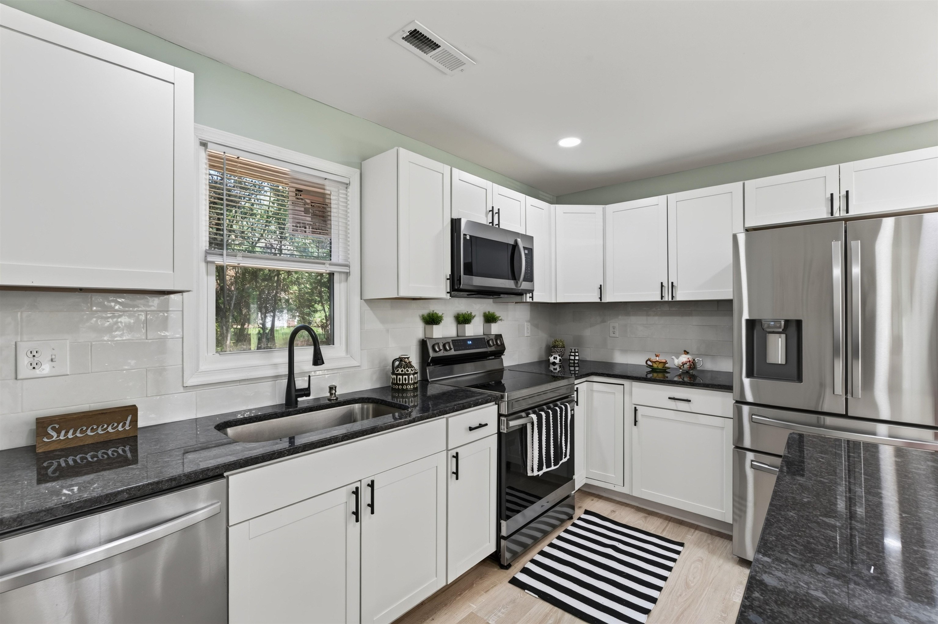 247 LITTLE CHURCH LN, MADISON, Virginia 22727, 4 Bedrooms Bedrooms, ,2 BathroomsBathrooms,Residential,247 LITTLE CHURCH LN,681386 MLS # 681386 247 LITTLE CHURCH LN, MADISON, Virginia 22727, 4 Bedrooms Bedrooms, ,2 BathroomsBathrooms,Residential,247 LITTLE CHURCH LN,681386 MLS # 681386