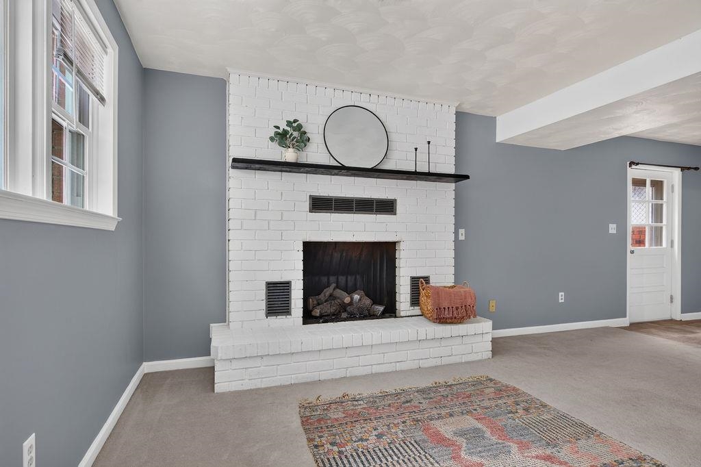 114 MILL STONE DR, VERONA, Virginia 24482, 4 Bedrooms Bedrooms, ,3 BathroomsBathrooms,Residential,114 MILL STONE DR,681390 MLS # 681390 114 MILL STONE DR, VERONA, Virginia 24482, 4 Bedrooms Bedrooms, ,3 BathroomsBathrooms,Residential,114 MILL STONE DR,681390 MLS # 681390