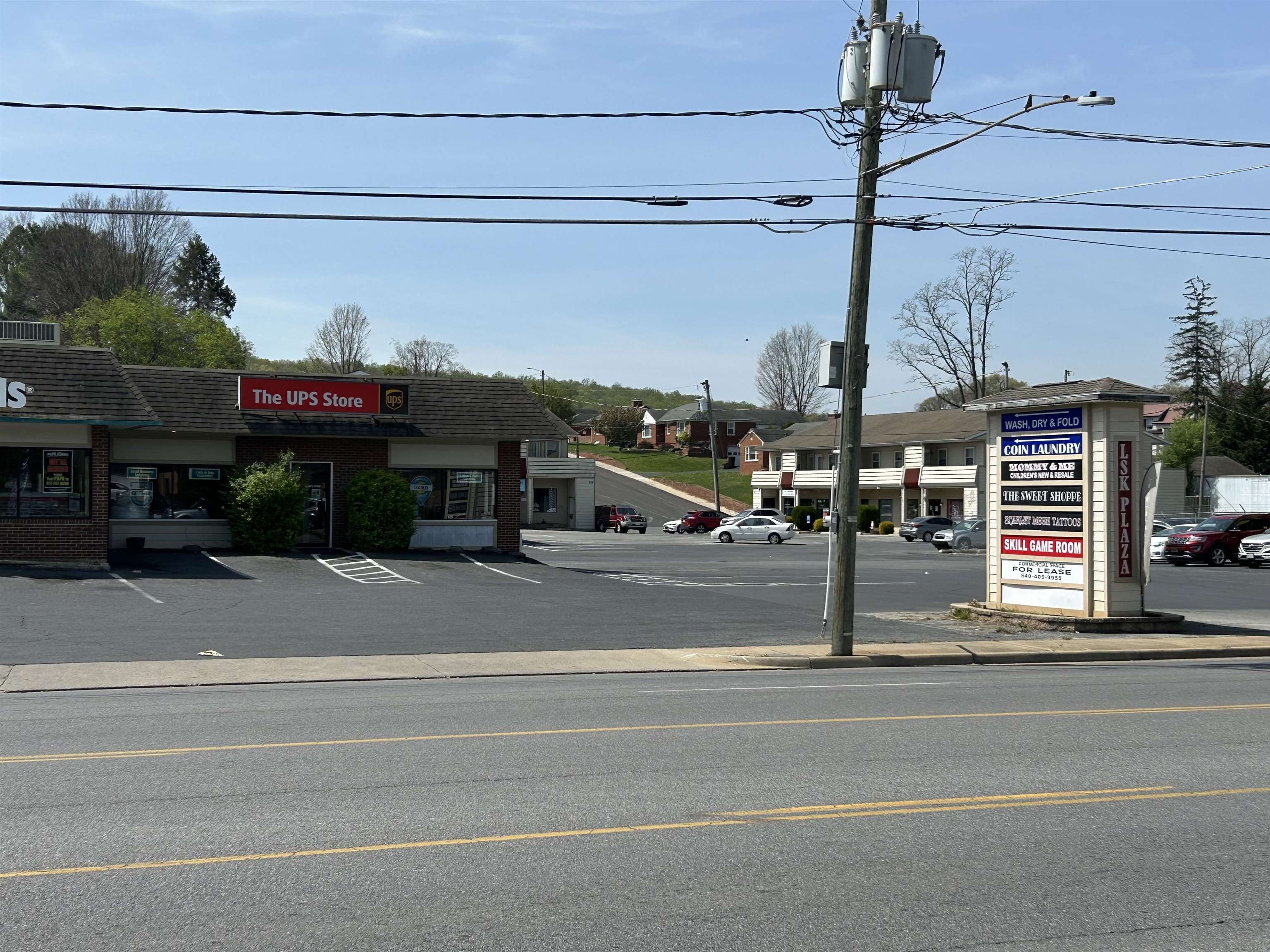 644 GREENVILLE AVE, STAUNTON, Virginia 24401, ,Commercial,644 GREENVILLE AVE,681420 MLS # 681420 644 GREENVILLE AVE, STAUNTON, Virginia 24401, ,Commercial,644 GREENVILLE AVE,681420 MLS # 681420