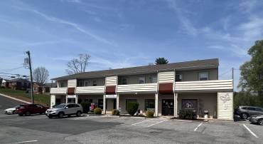 632-634 CHARLES ST, STAUNTON, Virginia 24401, ,Commercial,632-634 CHARLES ST,681423 MLS # 681423