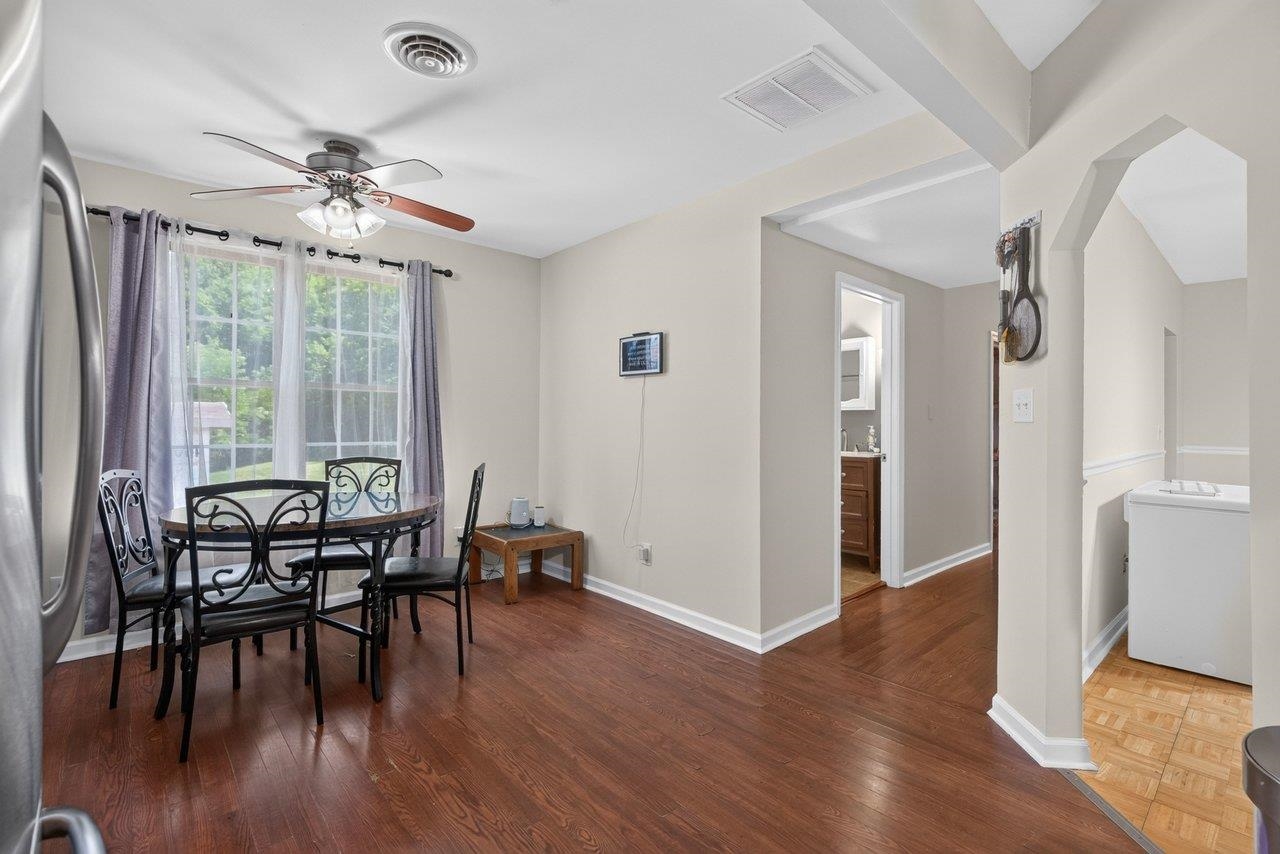 1200 WAHNONA AVE, SHENANDOAH, Virginia 22849, 3 Bedrooms Bedrooms, ,1 BathroomBathrooms,Residential,1200 WAHNONA AVE,679272 MLS # 679272 1200 WAHNONA AVE, SHENANDOAH, Virginia 22849, 3 Bedrooms Bedrooms, ,1 BathroomBathrooms,Residential,1200 WAHNONA AVE,679272 MLS # 679272