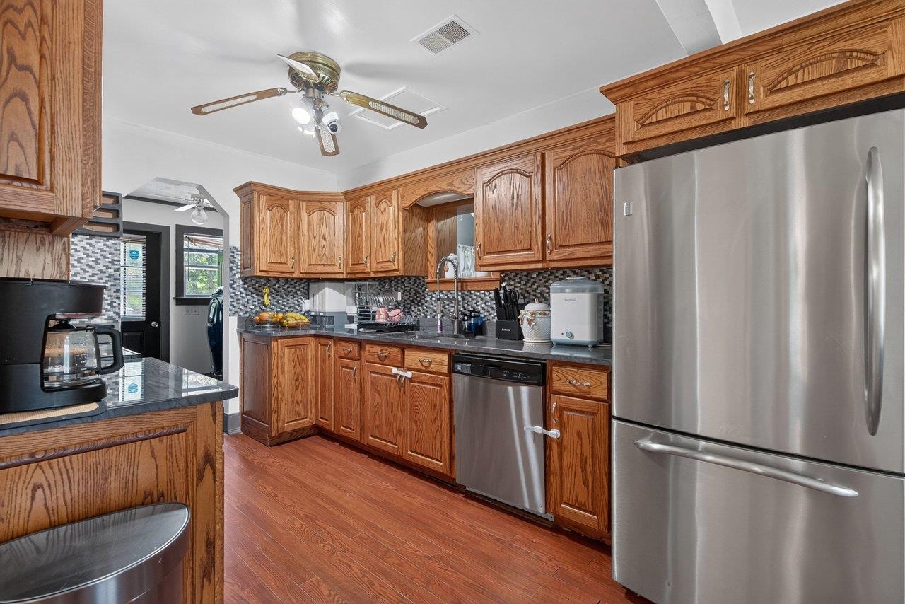 1200 WAHNONA AVE, SHENANDOAH, Virginia 22849, 3 Bedrooms Bedrooms, ,1 BathroomBathrooms,Residential,1200 WAHNONA AVE,679272 MLS # 679272 1200 WAHNONA AVE, SHENANDOAH, Virginia 22849, 3 Bedrooms Bedrooms, ,1 BathroomBathrooms,Residential,1200 WAHNONA AVE,679272 MLS # 679272