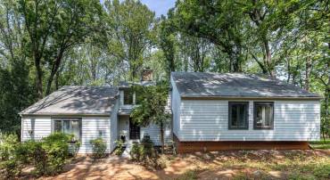 1880 NORTH PANTOPS DR, CHARLOTTESVILLE, Virginia 22911, 4 Bedrooms Bedrooms, ,3 BathroomsBathrooms,Residential,1880 NORTH PANTOPS DR,681405 MLS # 681405