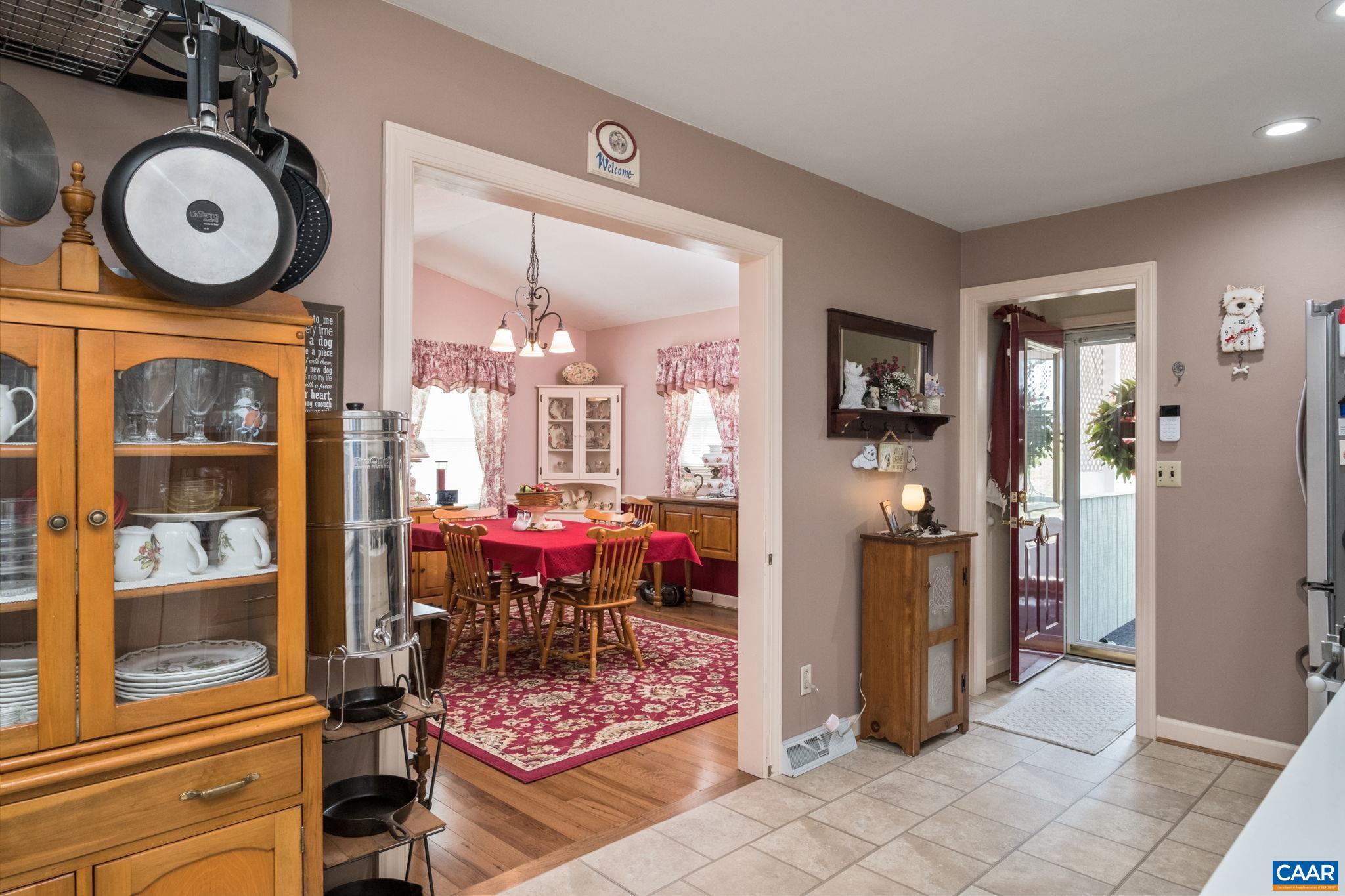 611 A ST, STAUNTON, Virginia 24401, 3 Bedrooms Bedrooms, ,1 BathroomBathrooms,Residential,611 A ST,681407 MLS # 681407 611 A ST, STAUNTON, Virginia 24401, 3 Bedrooms Bedrooms, ,1 BathroomBathrooms,Residential,611 A ST,681407 MLS # 681407