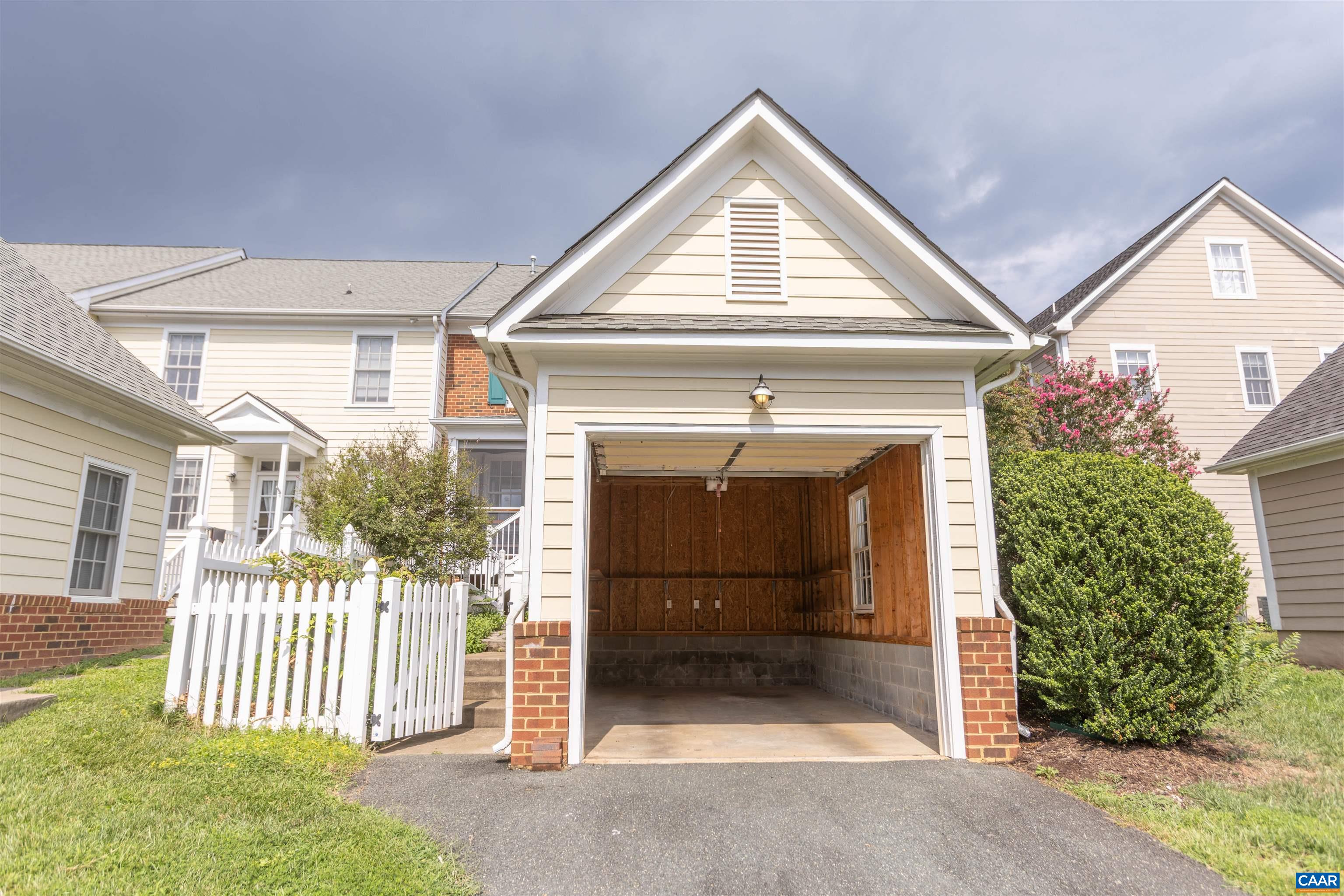 8120 WEST END DR, CROZET, Virginia 22932, 3 Bedrooms Bedrooms, ,2 BathroomsBathrooms,Residential,8120 WEST END DR,681410 MLS # 681410 8120 WEST END DR, CROZET, Virginia 22932, 3 Bedrooms Bedrooms, ,2 BathroomsBathrooms,Residential,8120 WEST END DR,681410 MLS # 681410