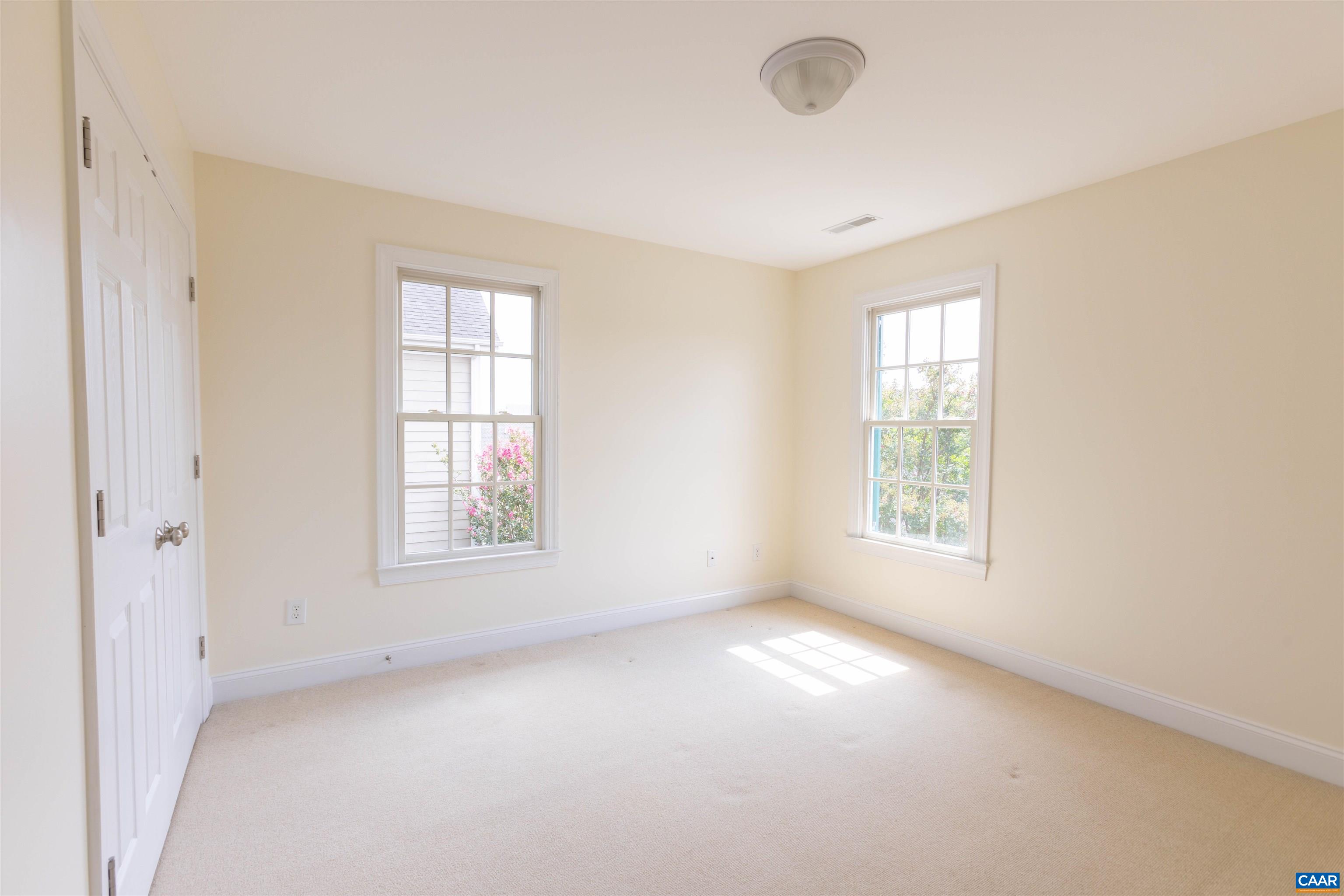 8120 WEST END DR, CROZET, Virginia 22932, 3 Bedrooms Bedrooms, ,2 BathroomsBathrooms,Residential,8120 WEST END DR,681410 MLS # 681410 8120 WEST END DR, CROZET, Virginia 22932, 3 Bedrooms Bedrooms, ,2 BathroomsBathrooms,Residential,8120 WEST END DR,681410 MLS # 681410