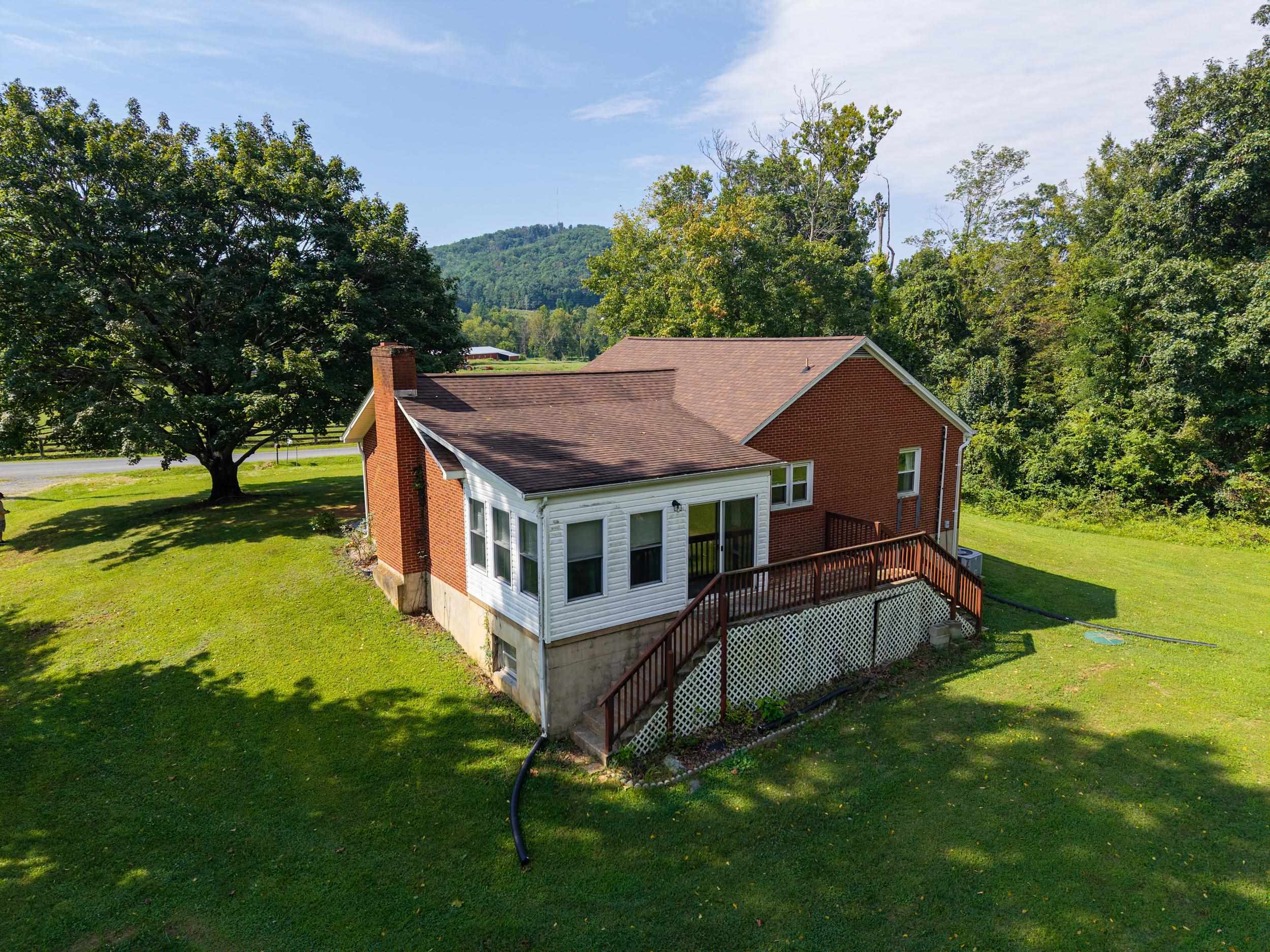 2641 DRY RUN RD, LURAY, Virginia 22835, 2 Bedrooms Bedrooms, ,1 BathroomBathrooms,Residential,2641 DRY RUN RD,681417 MLS # 681417