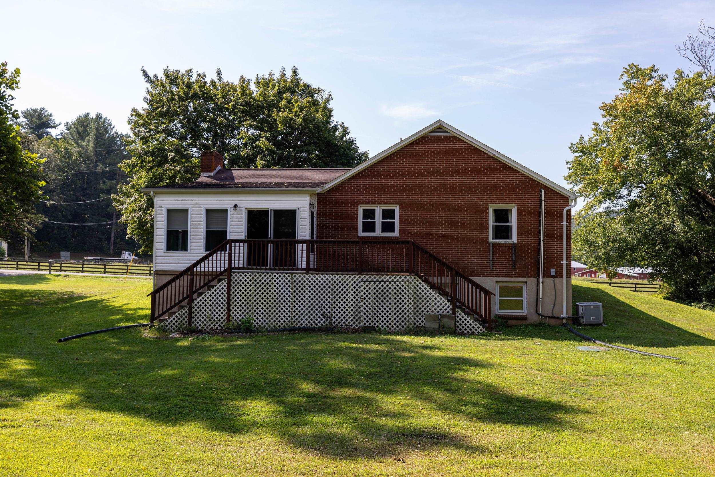 2641 DRY RUN RD, LURAY, Virginia 22835, 2 Bedrooms Bedrooms, ,1 BathroomBathrooms,Residential,2641 DRY RUN RD,681417 MLS # 681417