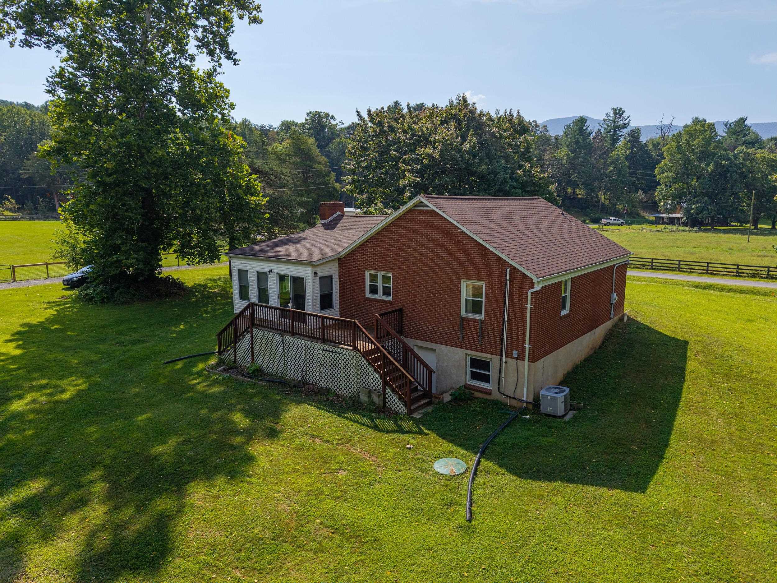 2641 DRY RUN RD, LURAY, Virginia 22835, 2 Bedrooms Bedrooms, ,1 BathroomBathrooms,Residential,2641 DRY RUN RD,681417 MLS # 681417
