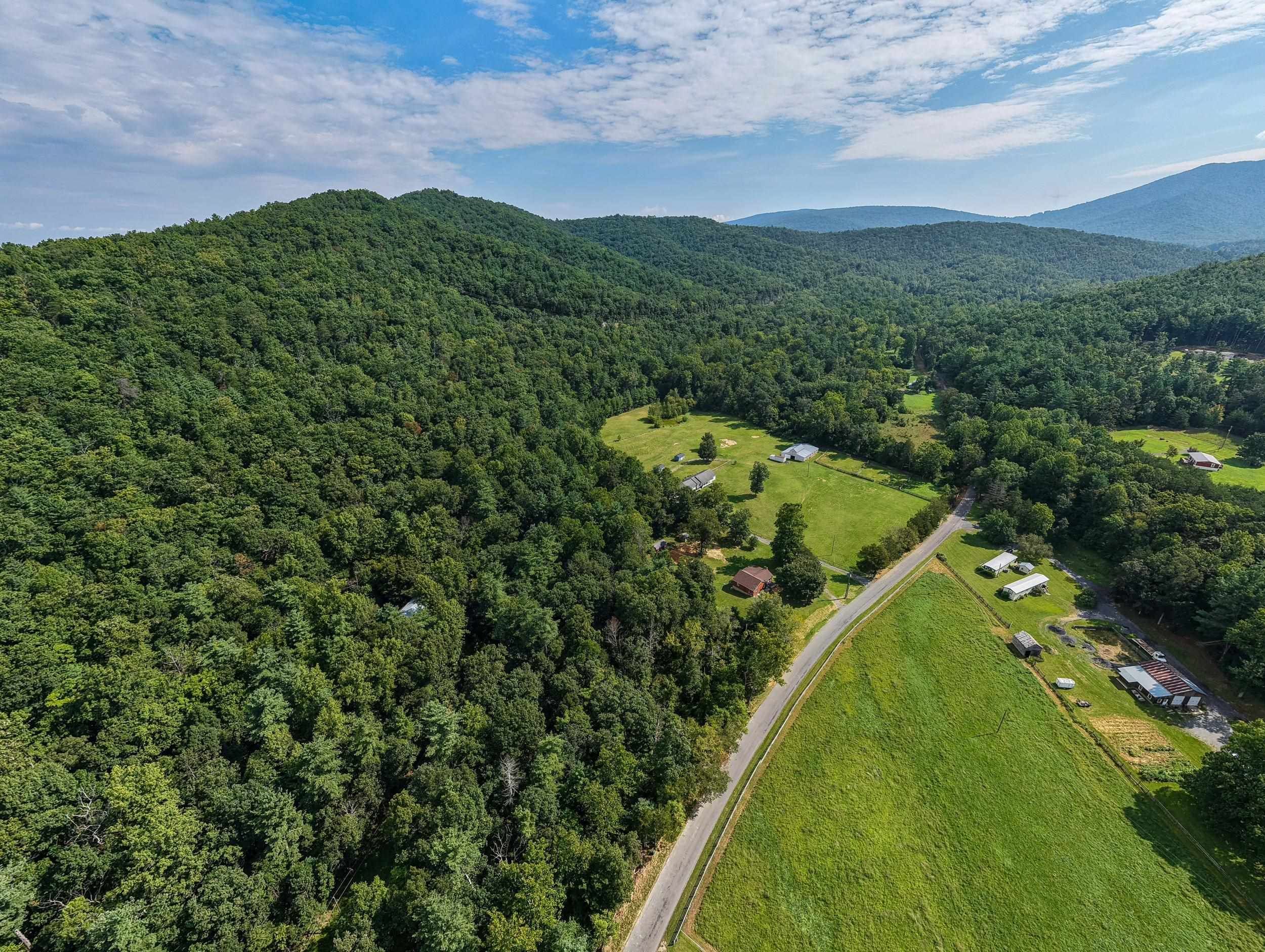 2641 DRY RUN RD, LURAY, Virginia 22835, 2 Bedrooms Bedrooms, ,1 BathroomBathrooms,Residential,2641 DRY RUN RD,681417 MLS # 681417