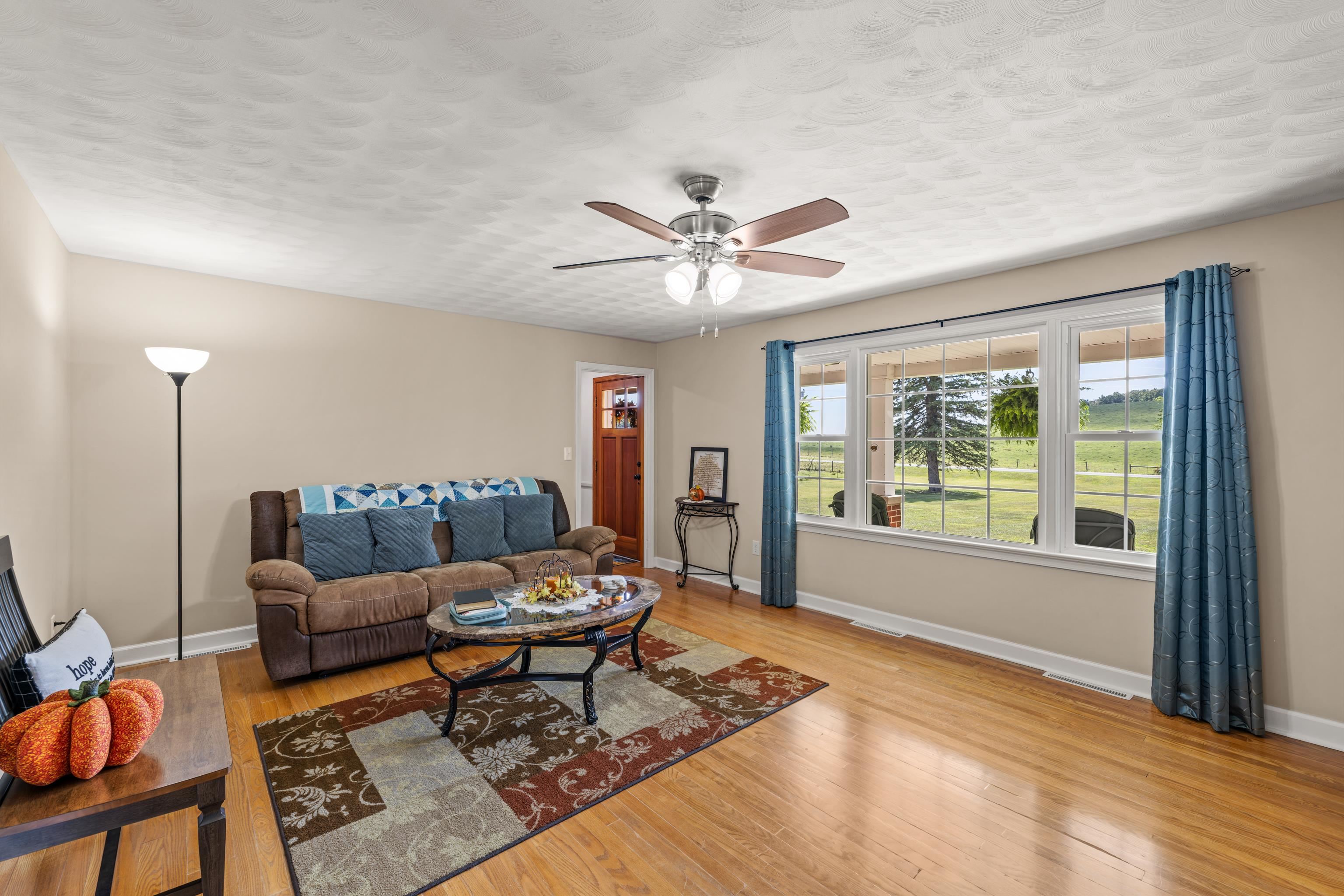 1259 HOWARDSVILLE RD, STAUNTON, Virginia 24401, 4 Bedrooms Bedrooms, ,2 BathroomsBathrooms,Residential,1259 HOWARDSVILLE RD,681418 MLS # 681418 1259 HOWARDSVILLE RD, STAUNTON, Virginia 24401, 4 Bedrooms Bedrooms, ,2 BathroomsBathrooms,Residential,1259 HOWARDSVILLE RD,681418 MLS # 681418
