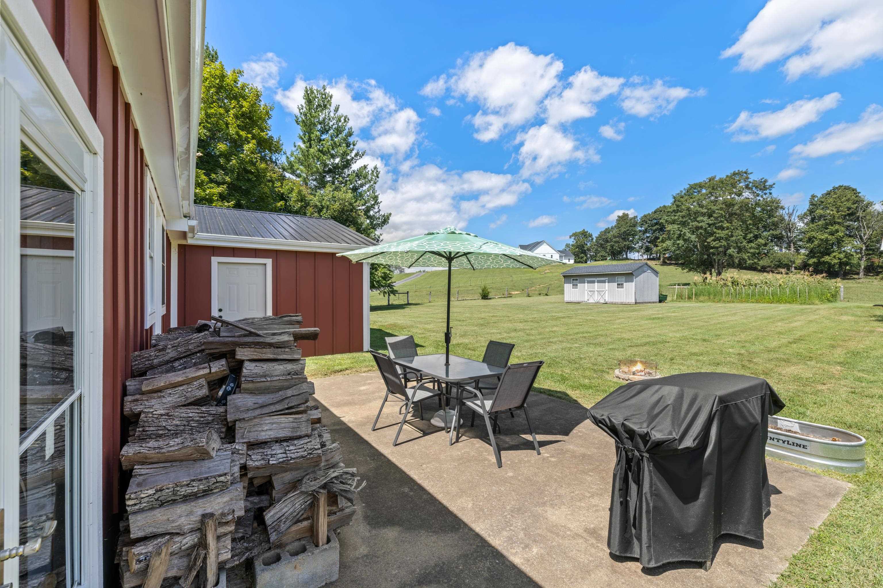 1259 HOWARDSVILLE RD, STAUNTON, Virginia 24401, 4 Bedrooms Bedrooms, ,2 BathroomsBathrooms,Residential,1259 HOWARDSVILLE RD,681418 MLS # 681418 1259 HOWARDSVILLE RD, STAUNTON, Virginia 24401, 4 Bedrooms Bedrooms, ,2 BathroomsBathrooms,Residential,1259 HOWARDSVILLE RD,681418 MLS # 681418