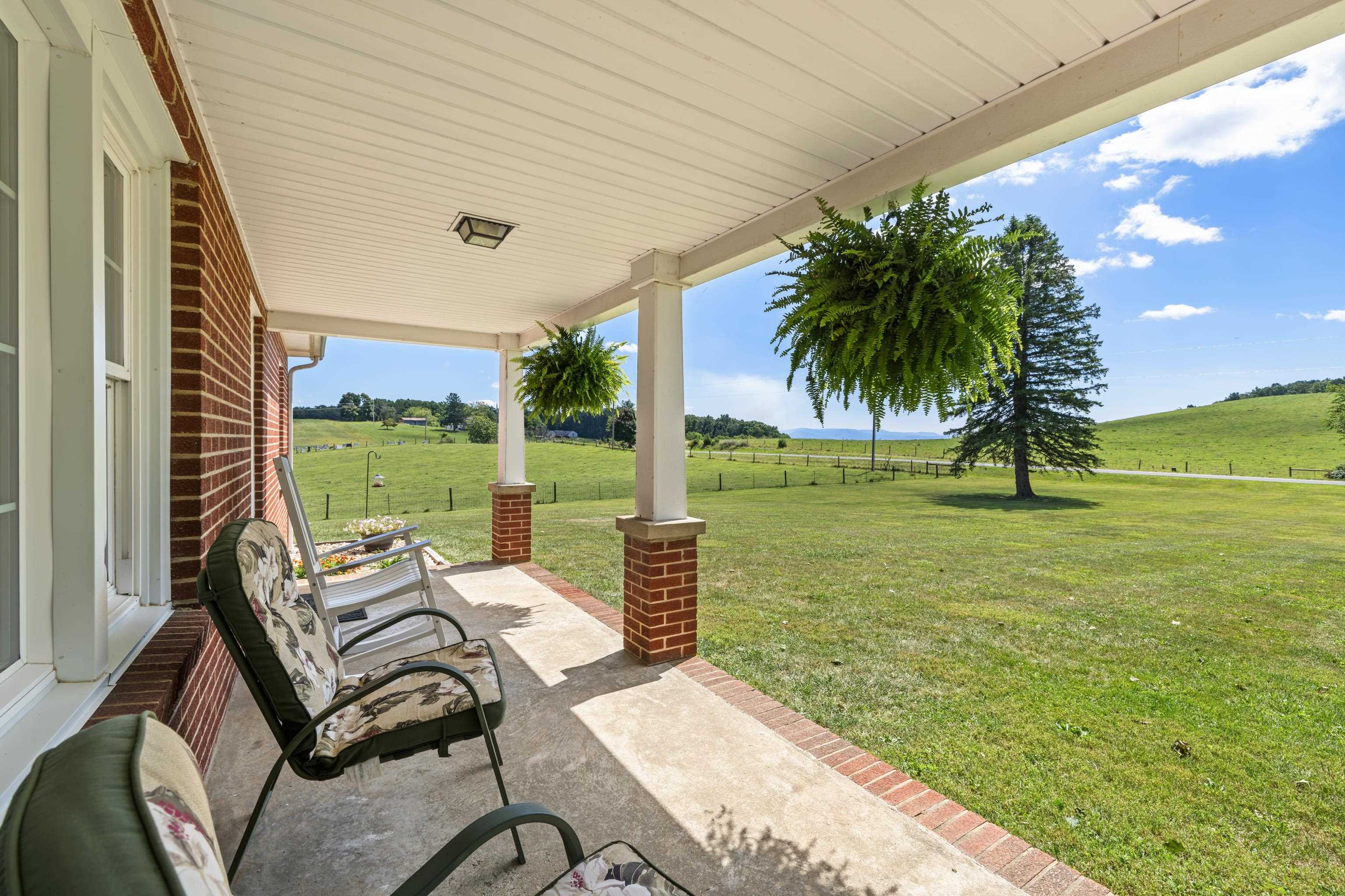 1259 HOWARDSVILLE RD, STAUNTON, Virginia 24401, 4 Bedrooms Bedrooms, ,2 BathroomsBathrooms,Residential,1259 HOWARDSVILLE RD,681418 MLS # 681418 1259 HOWARDSVILLE RD, STAUNTON, Virginia 24401, 4 Bedrooms Bedrooms, ,2 BathroomsBathrooms,Residential,1259 HOWARDSVILLE RD,681418 MLS # 681418
