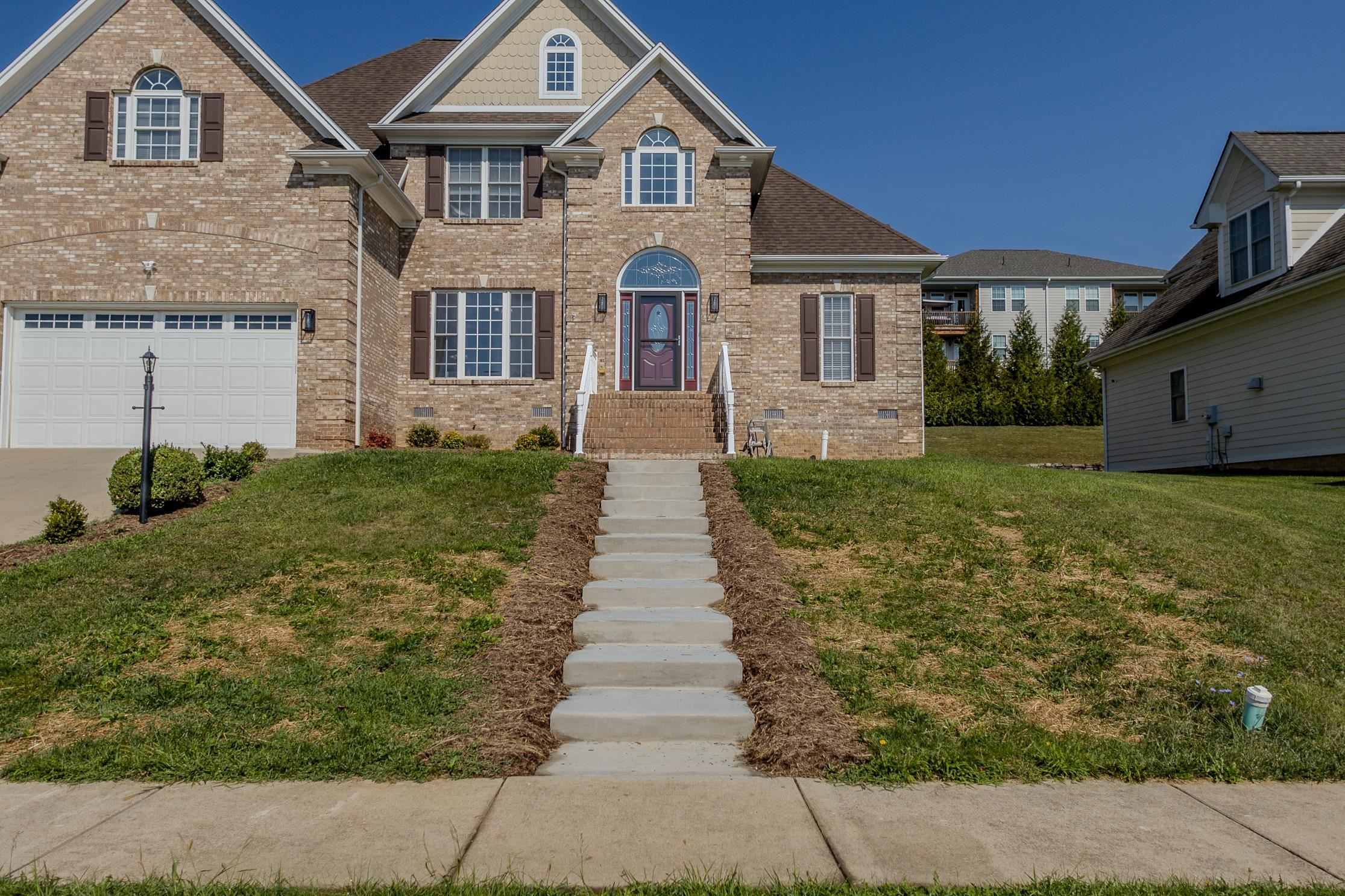 299 E WINDSOR DR, FISHERSVILLE, Virginia 22939, 5 Bedrooms Bedrooms, ,4 BathroomsBathrooms,Residential,299 E WINDSOR DR,681439 MLS # 681439 299 E WINDSOR DR, FISHERSVILLE, Virginia 22939, 5 Bedrooms Bedrooms, ,4 BathroomsBathrooms,Residential,299 E WINDSOR DR,681439 MLS # 681439