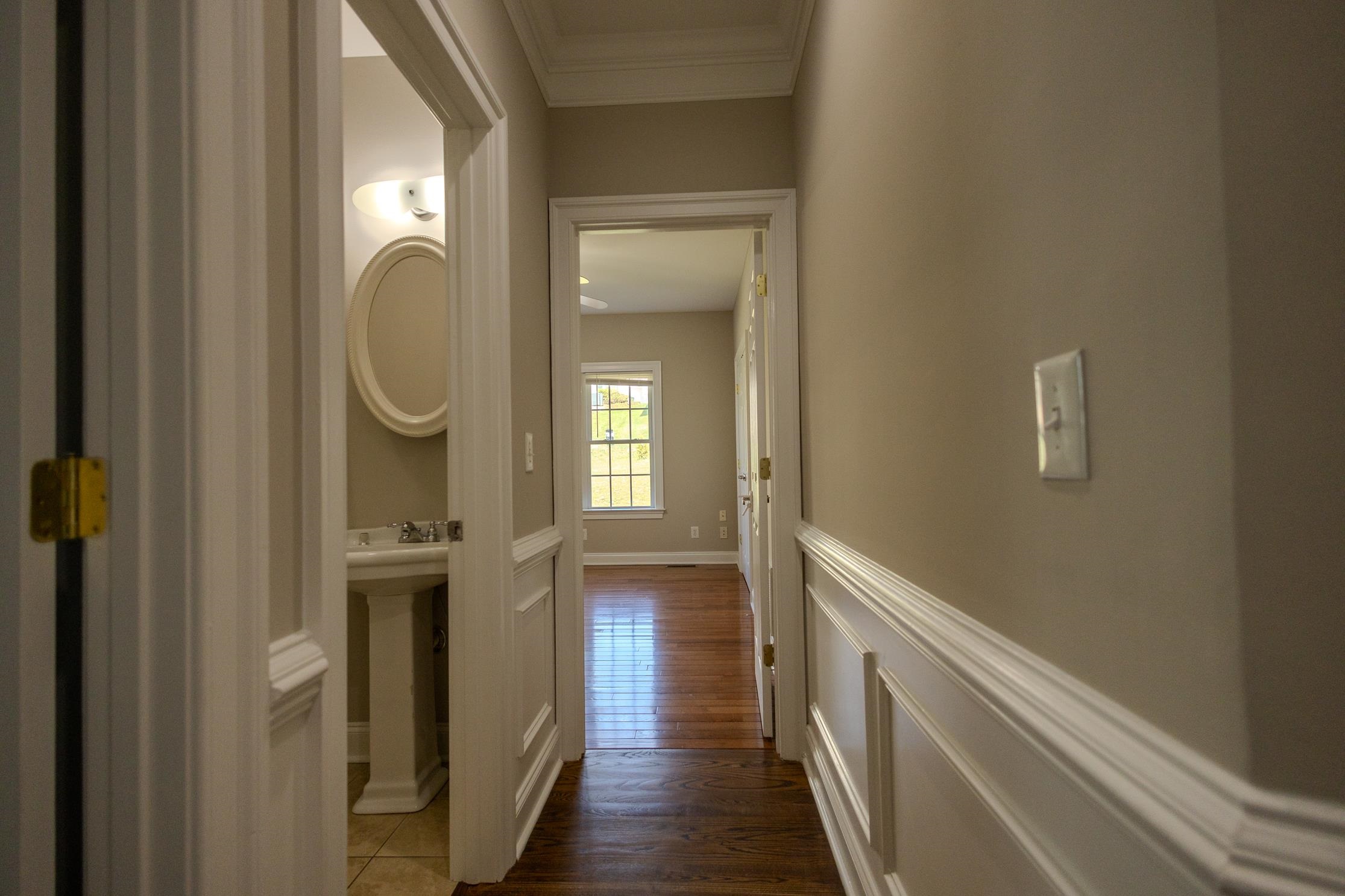 299 E WINDSOR DR, FISHERSVILLE, Virginia 22939, 5 Bedrooms Bedrooms, ,4 BathroomsBathrooms,Residential,299 E WINDSOR DR,681439 MLS # 681439 299 E WINDSOR DR, FISHERSVILLE, Virginia 22939, 5 Bedrooms Bedrooms, ,4 BathroomsBathrooms,Residential,299 E WINDSOR DR,681439 MLS # 681439