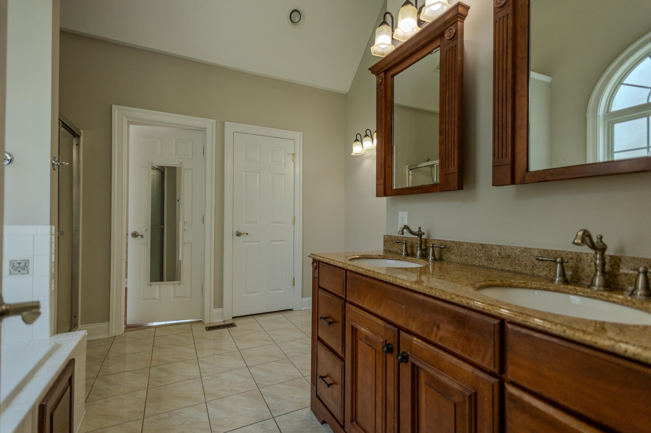 299 E WINDSOR DR, FISHERSVILLE, Virginia 22939, 5 Bedrooms Bedrooms, ,4 BathroomsBathrooms,Residential,299 E WINDSOR DR,681439 MLS # 681439 299 E WINDSOR DR, FISHERSVILLE, Virginia 22939, 5 Bedrooms Bedrooms, ,4 BathroomsBathrooms,Residential,299 E WINDSOR DR,681439 MLS # 681439