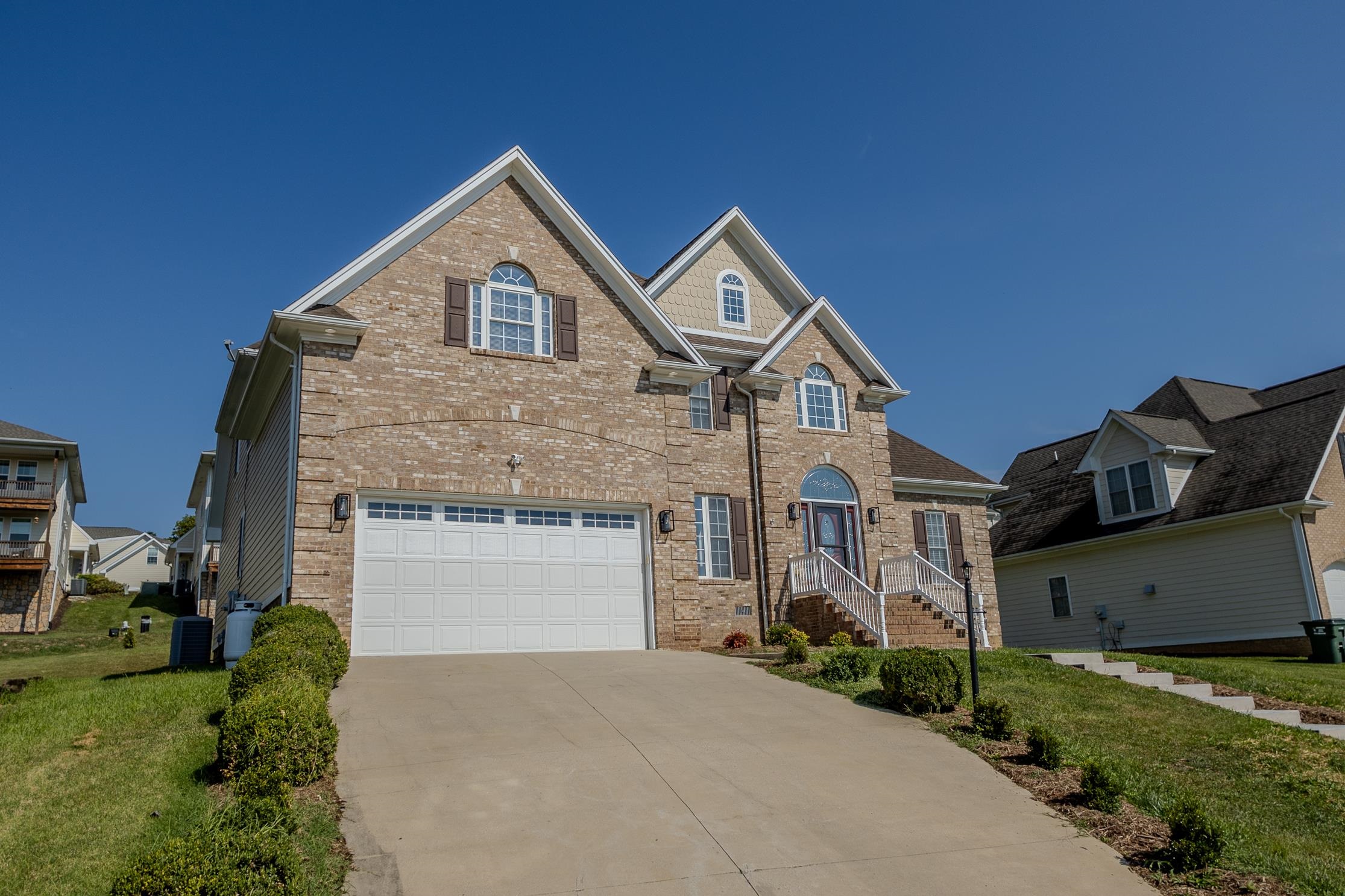 299 E WINDSOR DR, FISHERSVILLE, Virginia 22939, 5 Bedrooms Bedrooms, ,4 BathroomsBathrooms,Residential,299 E WINDSOR DR,681439 MLS # 681439 299 E WINDSOR DR, FISHERSVILLE, Virginia 22939, 5 Bedrooms Bedrooms, ,4 BathroomsBathrooms,Residential,299 E WINDSOR DR,681439 MLS # 681439