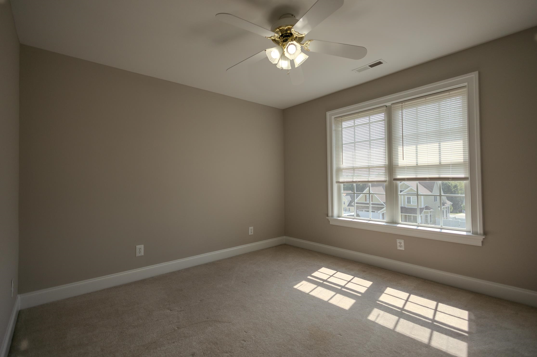 299 E WINDSOR DR, FISHERSVILLE, Virginia 22939, 5 Bedrooms Bedrooms, ,4 BathroomsBathrooms,Residential,299 E WINDSOR DR,681439 MLS # 681439 299 E WINDSOR DR, FISHERSVILLE, Virginia 22939, 5 Bedrooms Bedrooms, ,4 BathroomsBathrooms,Residential,299 E WINDSOR DR,681439 MLS # 681439