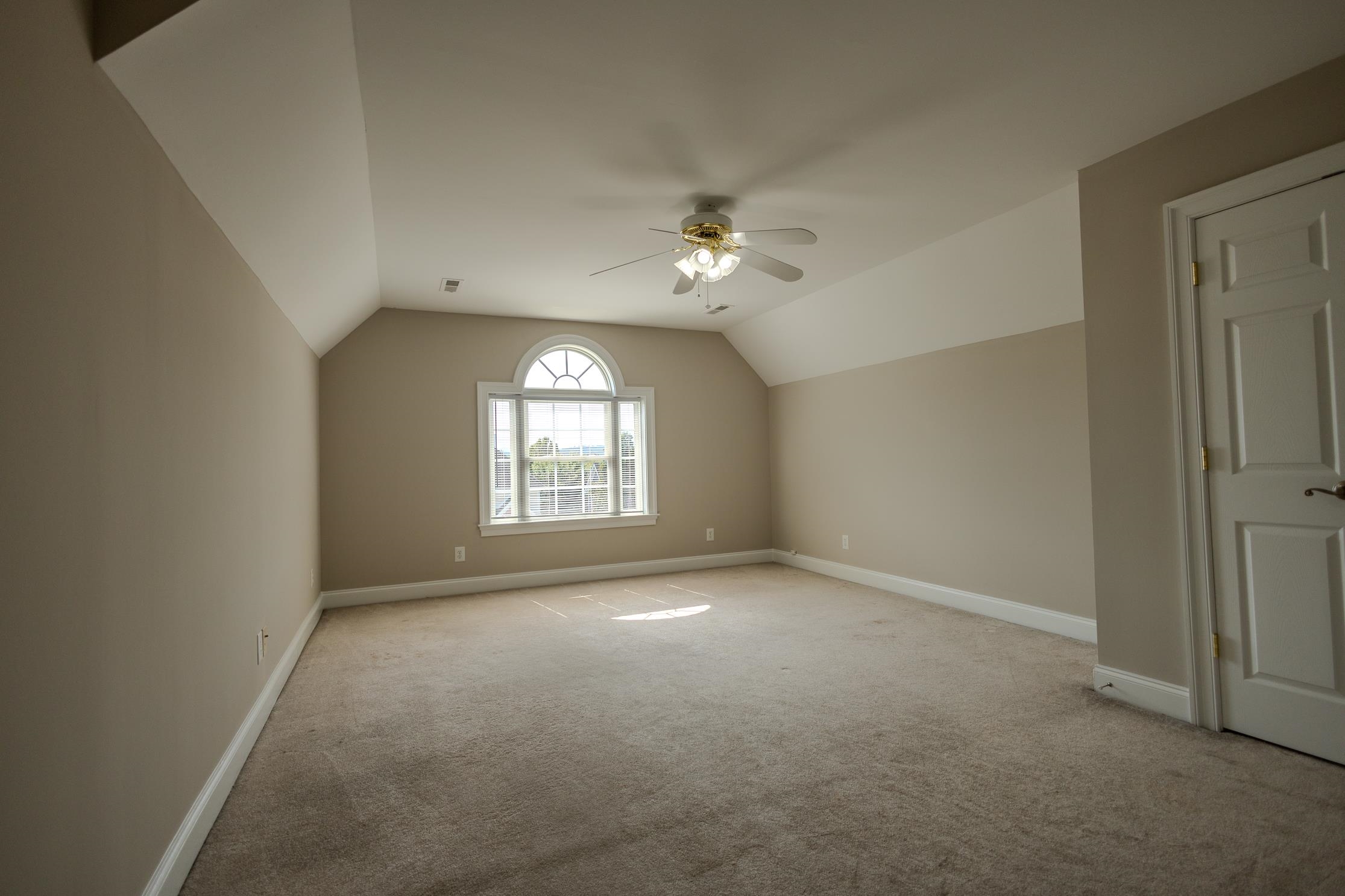 299 E WINDSOR DR, FISHERSVILLE, Virginia 22939, 5 Bedrooms Bedrooms, ,4 BathroomsBathrooms,Residential,299 E WINDSOR DR,681439 MLS # 681439 299 E WINDSOR DR, FISHERSVILLE, Virginia 22939, 5 Bedrooms Bedrooms, ,4 BathroomsBathrooms,Residential,299 E WINDSOR DR,681439 MLS # 681439