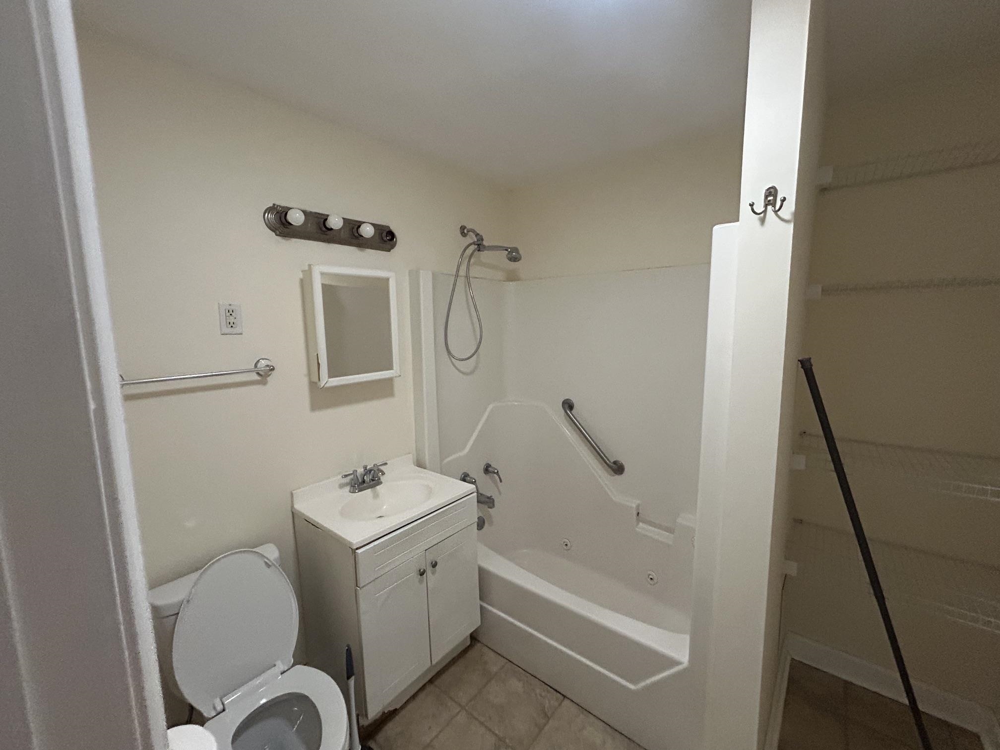 300 NORWOOD RD, STAUNTON, Virginia 24401, 3 Bedrooms Bedrooms, ,2 BathroomsBathrooms,Residential,300 NORWOOD RD,681444 MLS # 681444 300 NORWOOD RD, STAUNTON, Virginia 24401, 3 Bedrooms Bedrooms, ,2 BathroomsBathrooms,Residential,300 NORWOOD RD,681444 MLS # 681444