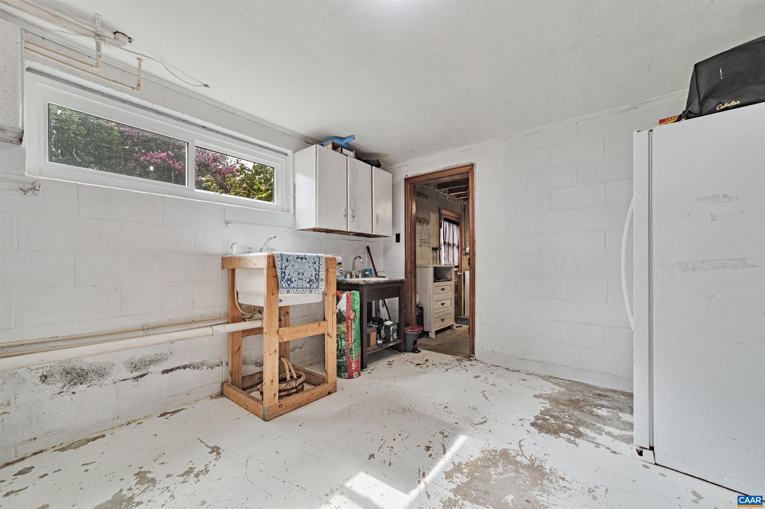 615 W CHAPEL DR, BUMPASS, Virginia 23024, 3 Bedrooms Bedrooms, ,1 BathroomBathrooms,Residential,615 W CHAPEL DR,679942 MLS # 679942 615 W CHAPEL DR, BUMPASS, Virginia 23024, 3 Bedrooms Bedrooms, ,1 BathroomBathrooms,Residential,615 W CHAPEL DR,679942 MLS # 679942